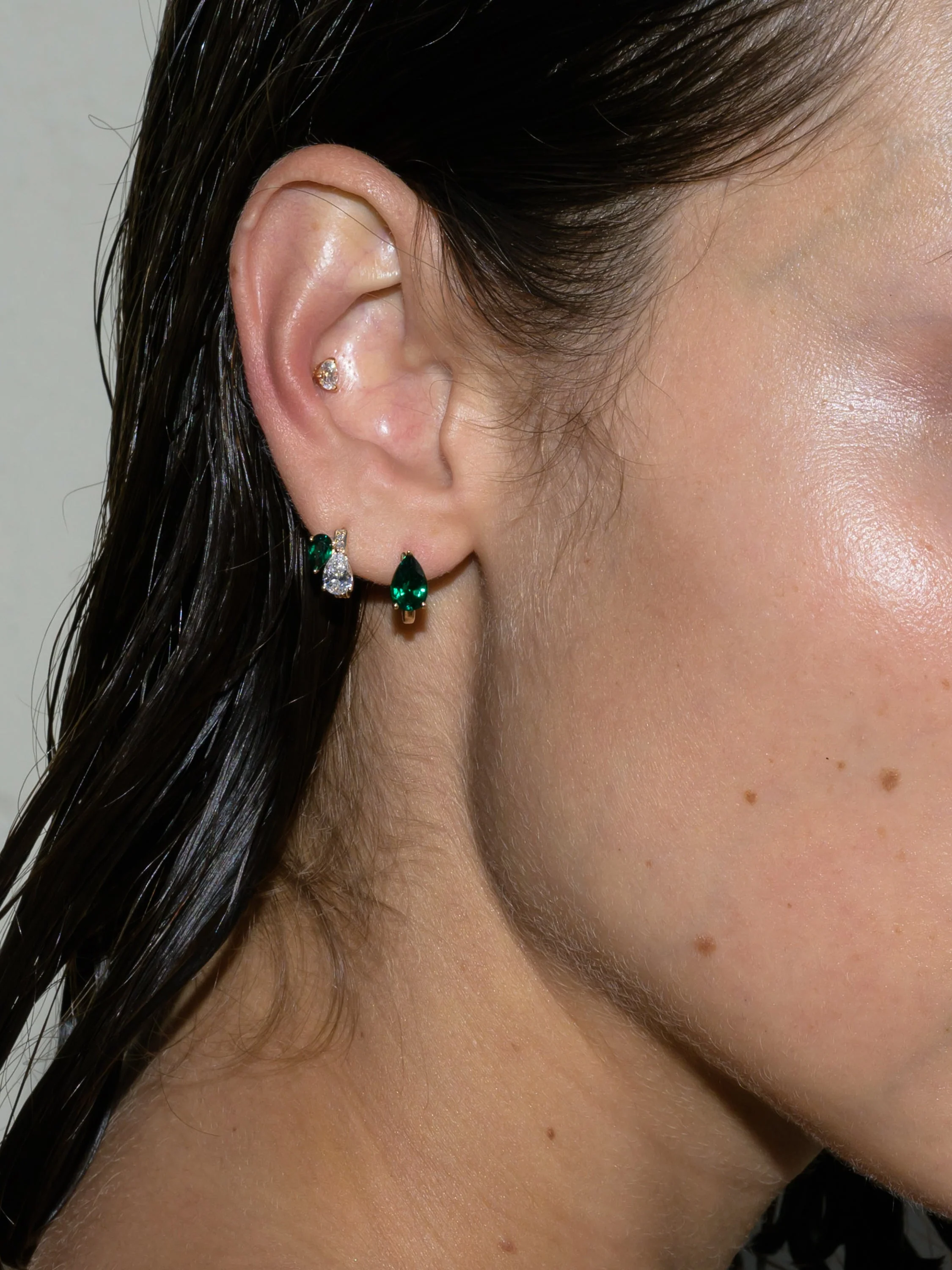 Dorsey - 14K DOUBLE PEAR - CUT HUGGIE EARRING IN LAB EMERALD AND PETITE LAB DIAMOND - Image 7