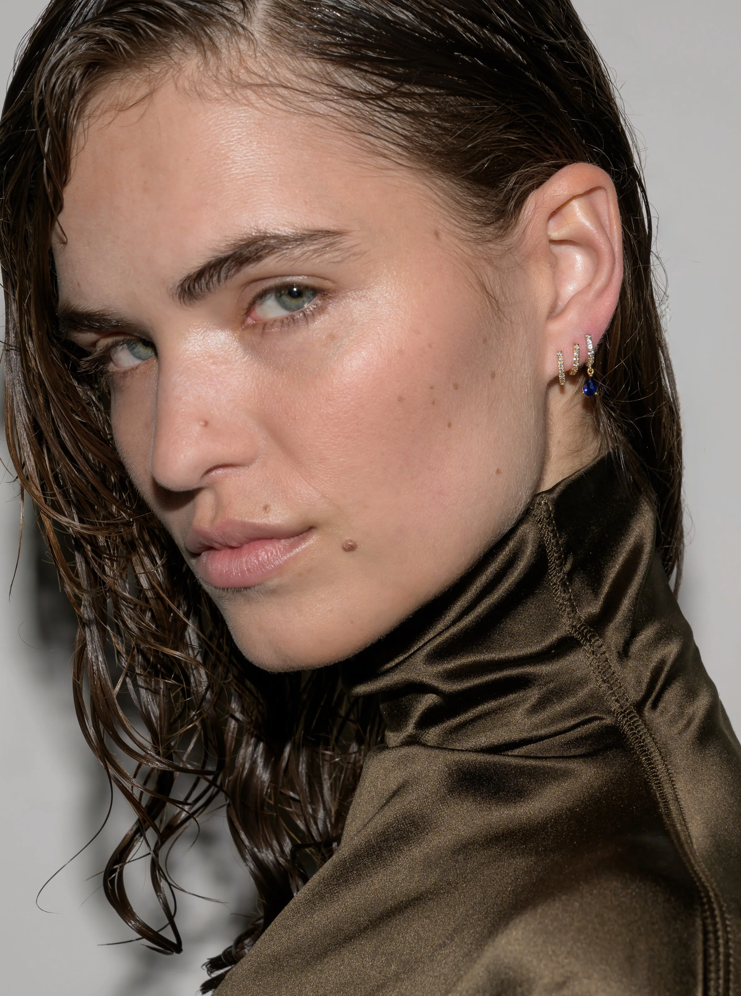 Dorsey - 14K PAVÉ PEAR - DROP HUGGIE EARRING IN LAB BLUE SAPPHIRE - Image 3