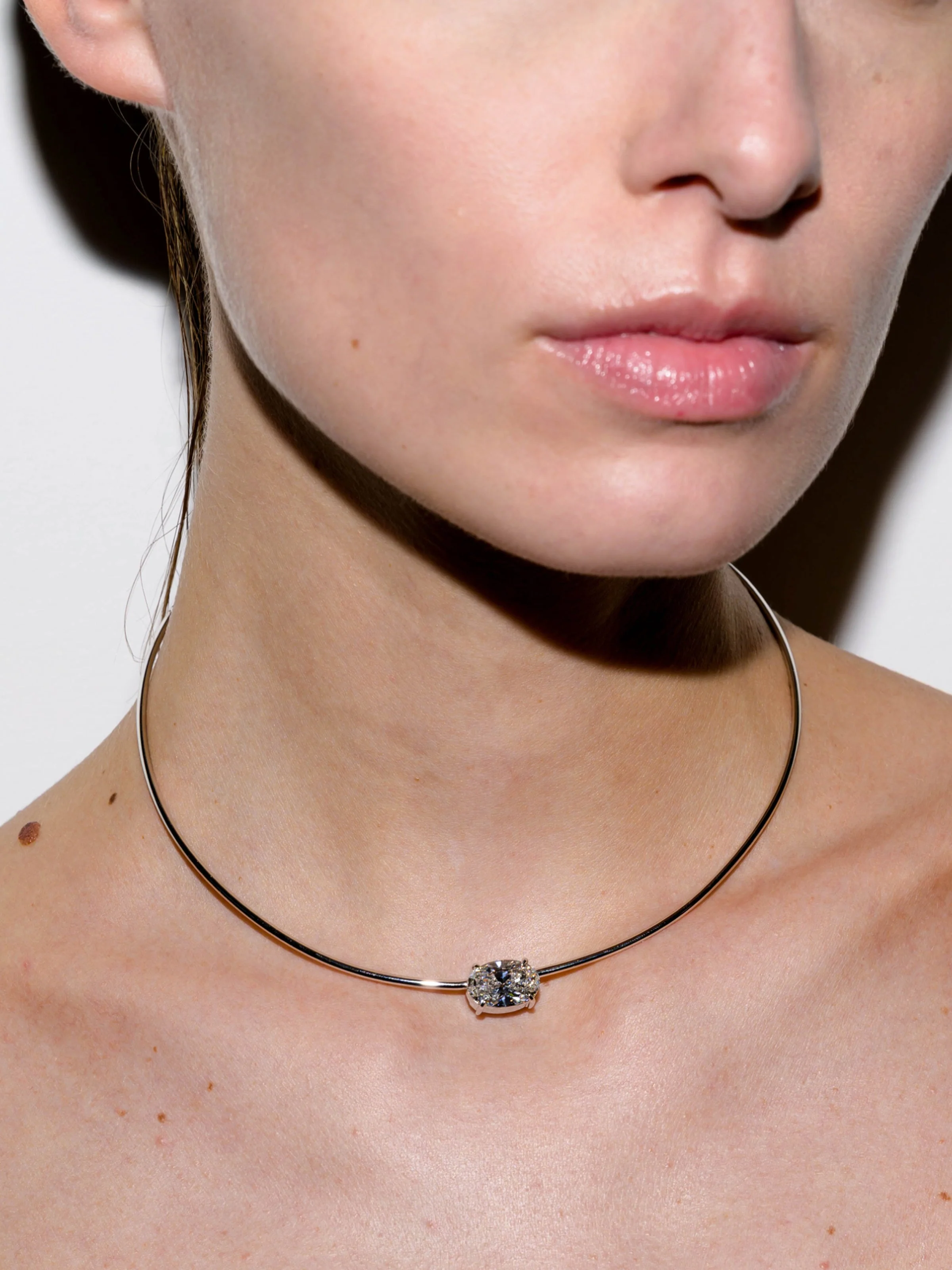 Dorsey - 14K ROWE OVAL - CUT COLLAR IN 4 CTS LAB DIAMOND - Image 3