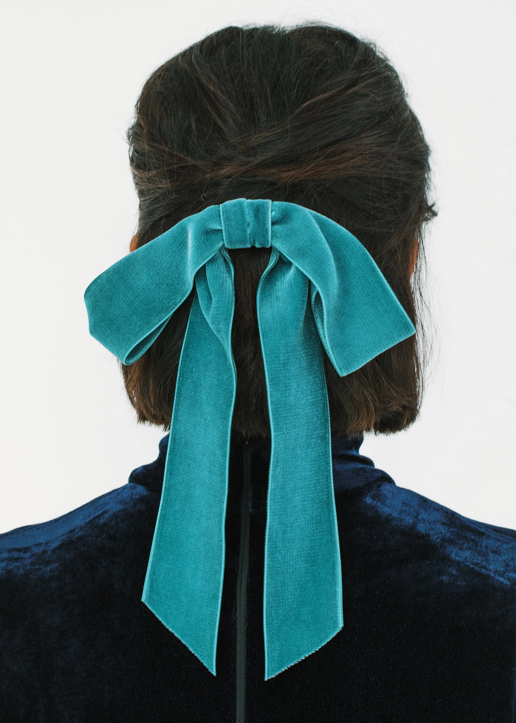 Jennifer Behr - Adley Velvet Bow Barrette - Image 2