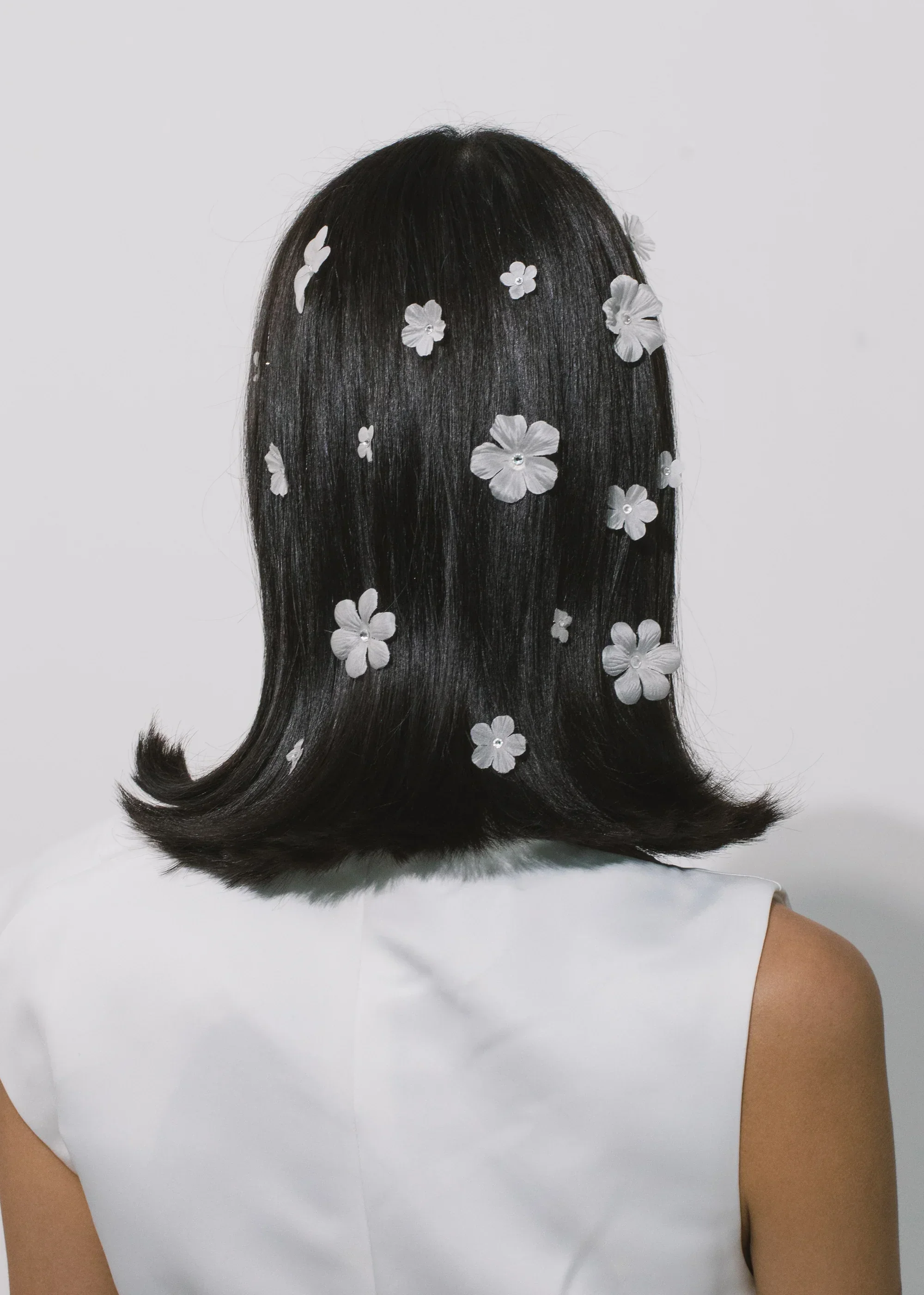 Jennifer Behr - Anemone Hair Magnet Set - Image 5