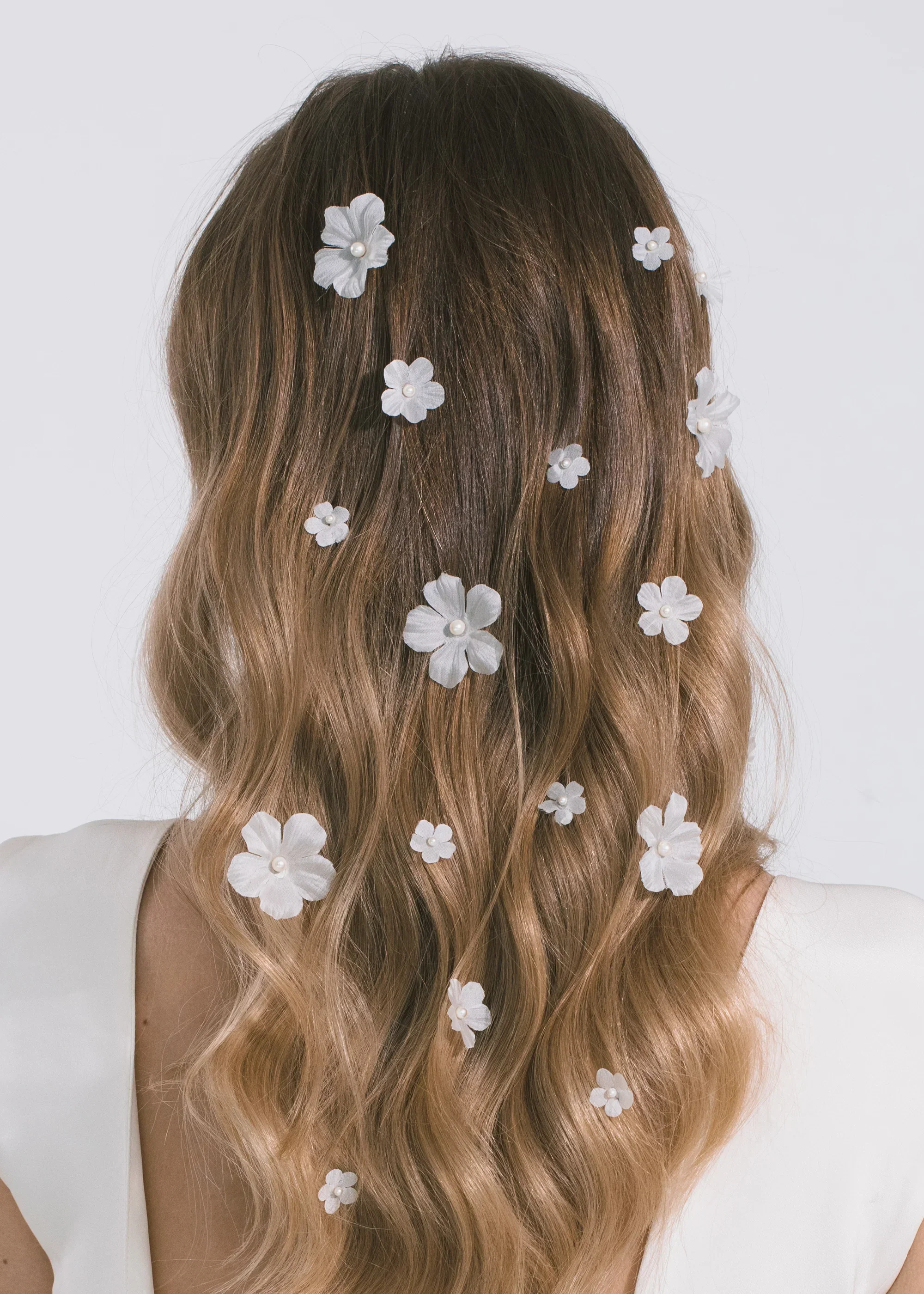 Jennifer Behr - Anemone Hair Magnet Set - Image 2