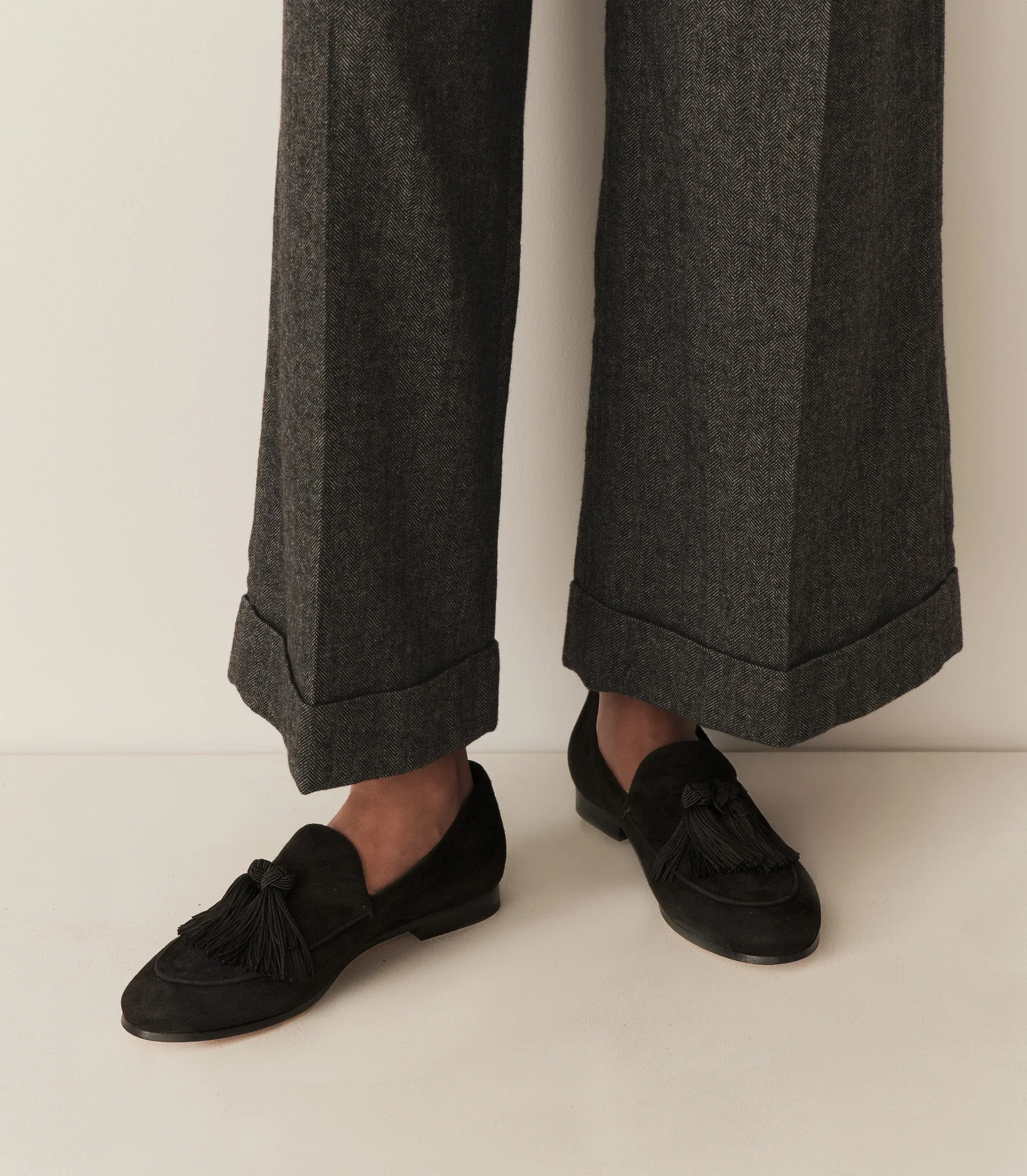 DÔEN - ARLOW LOAFER -- BLACK SUEDE