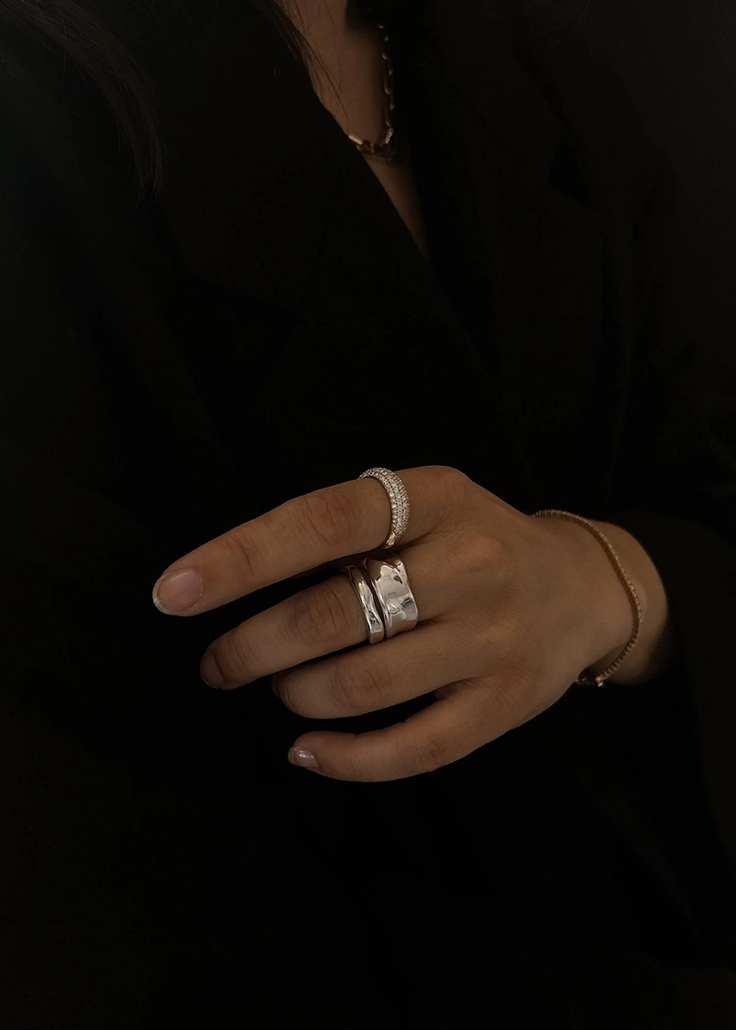 Kinn - Athena Sculptural Ring Stack Silver - Image 4
