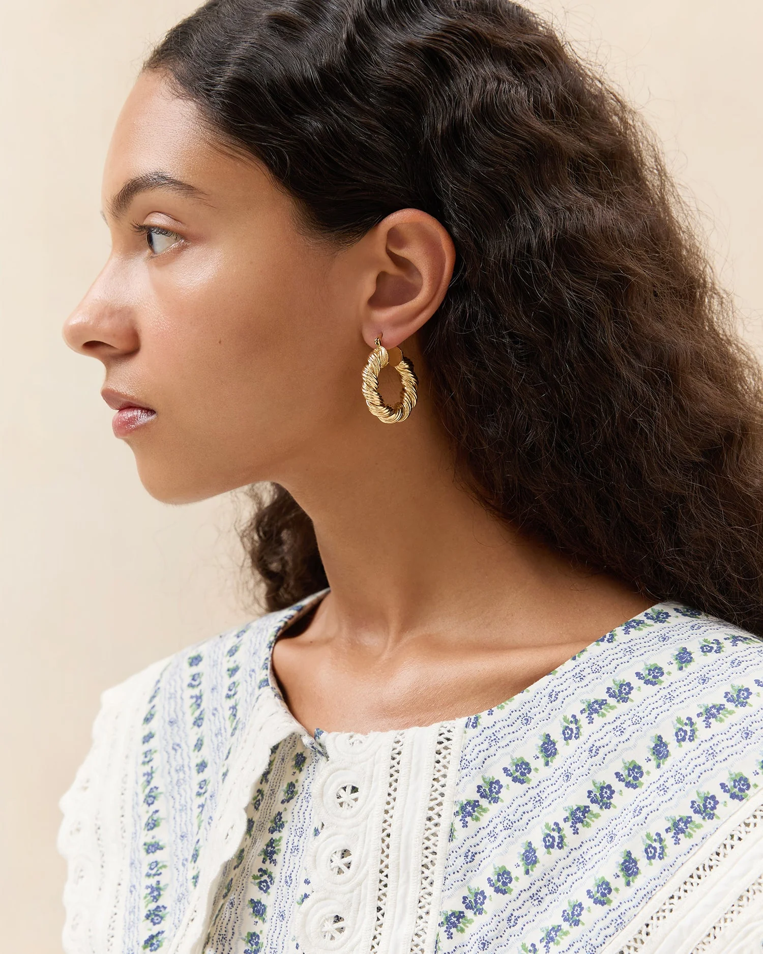 Loeffler Randall - Atticus Gold Twisted Hoop Earrings - Image 3