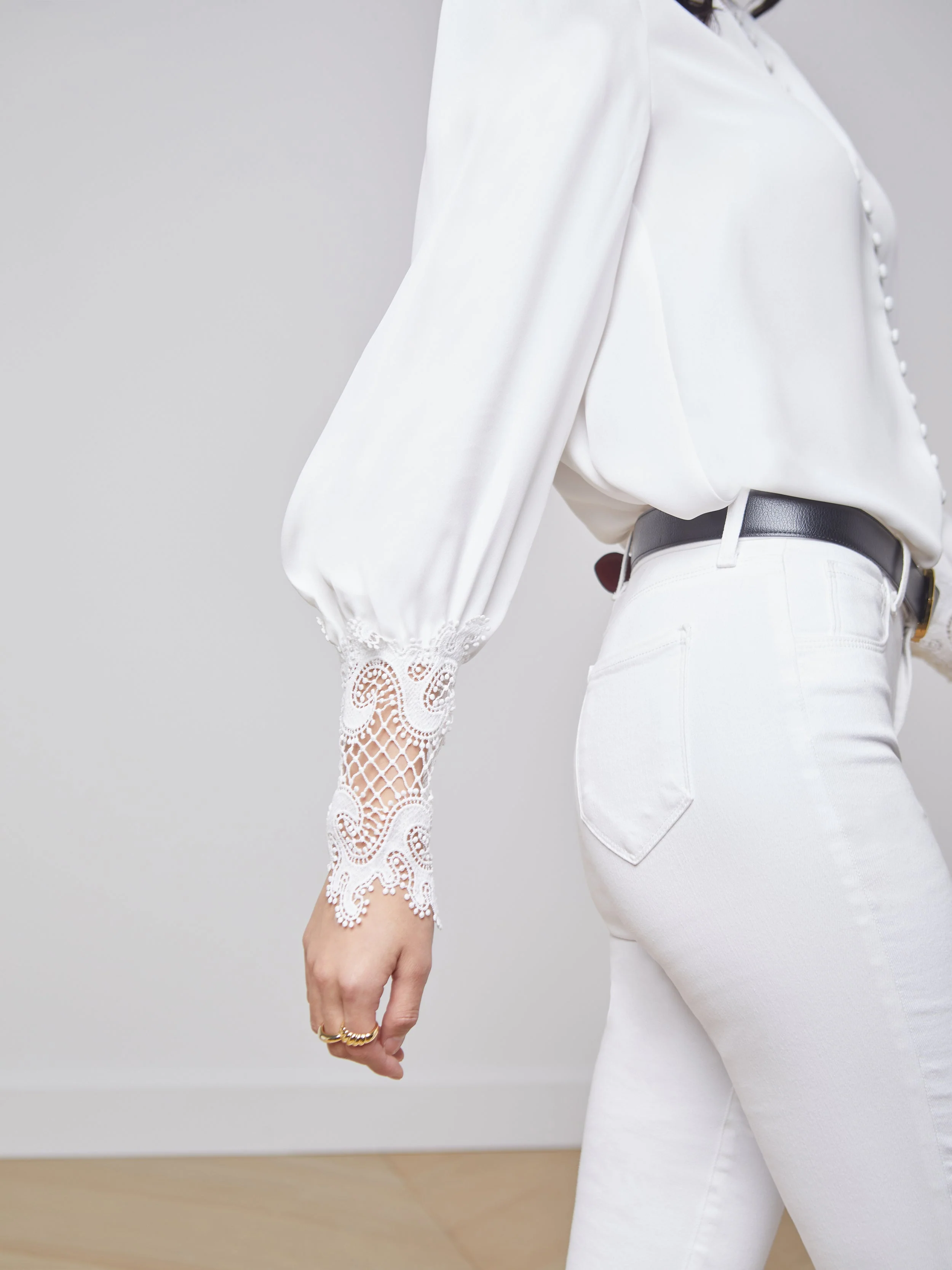 L'AGENCE - Ava Blouse - Image 7