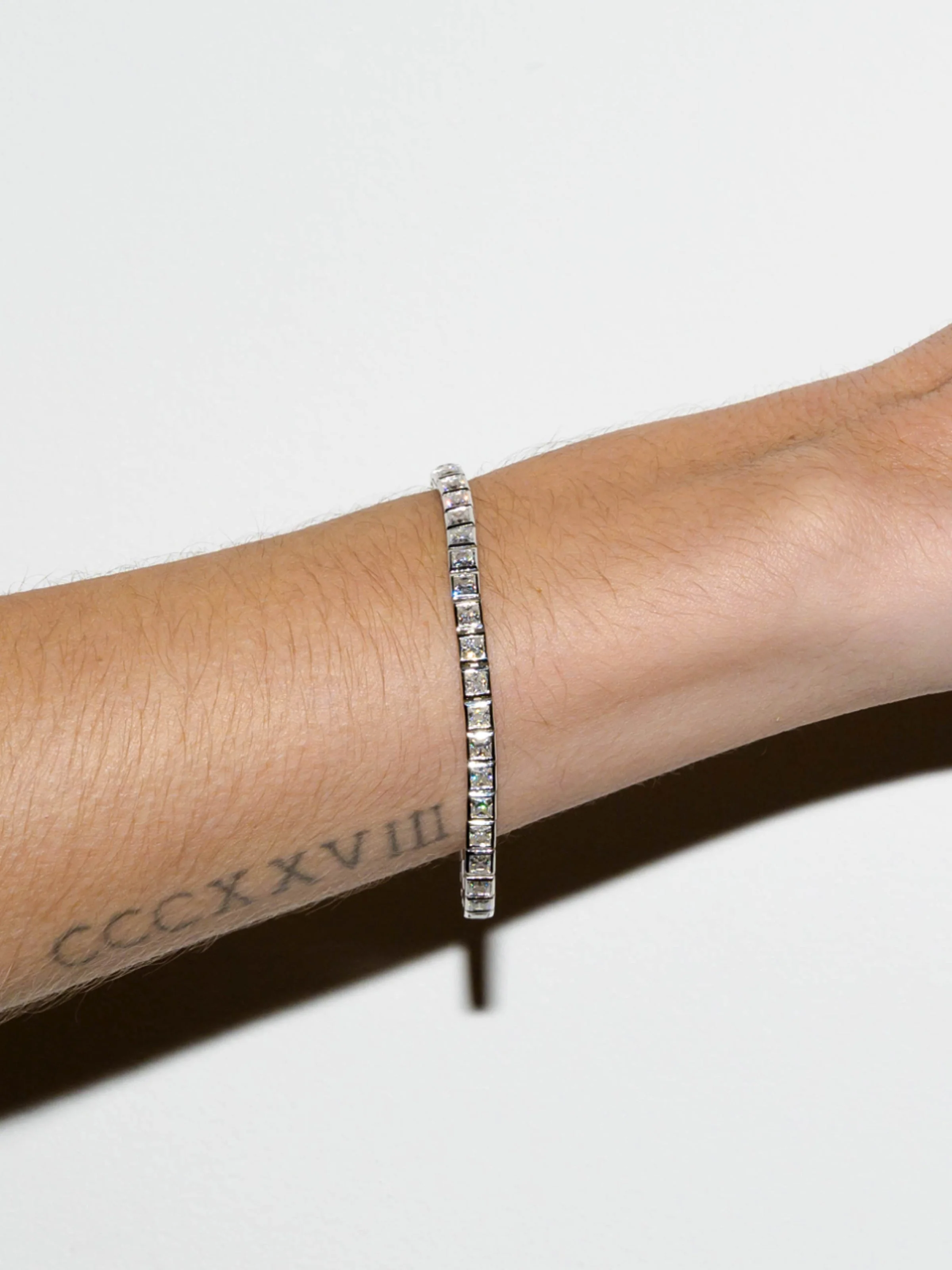 Dorsey - AXELLE BEZEL RIVIÈRE BRACELET IN MOISSANITE - Image 3