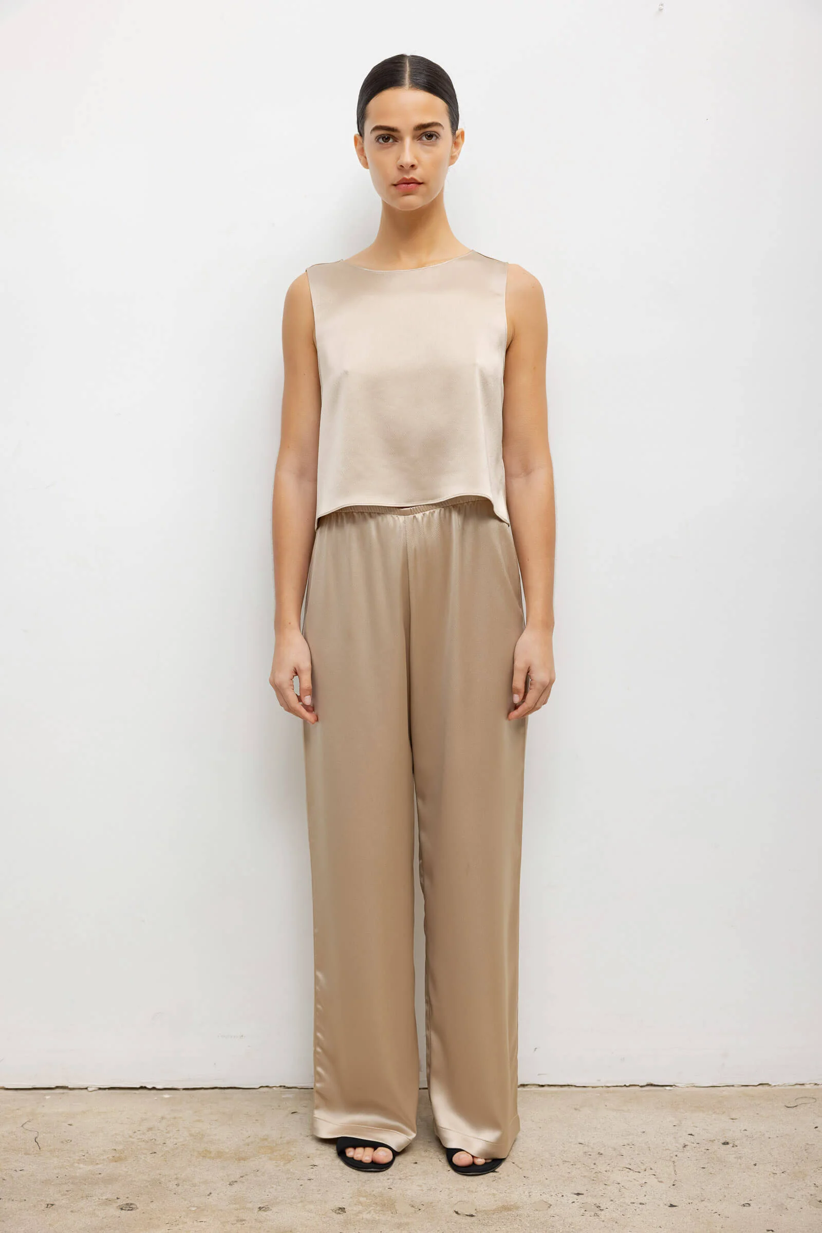Leset - Barb Crop Sleeveless Crew - Image 3