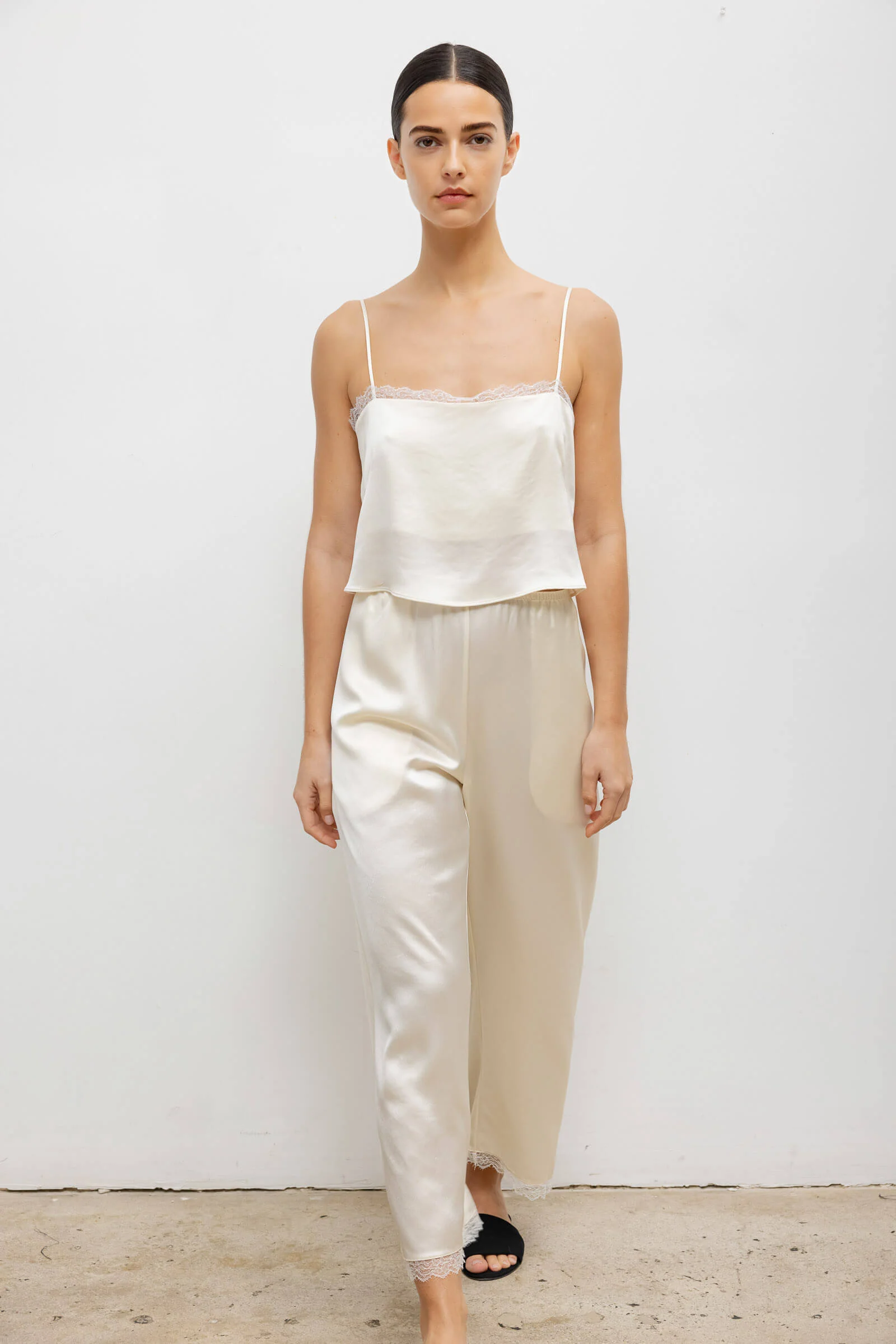 Leset - Barb Lace Crop Pant - Image 3