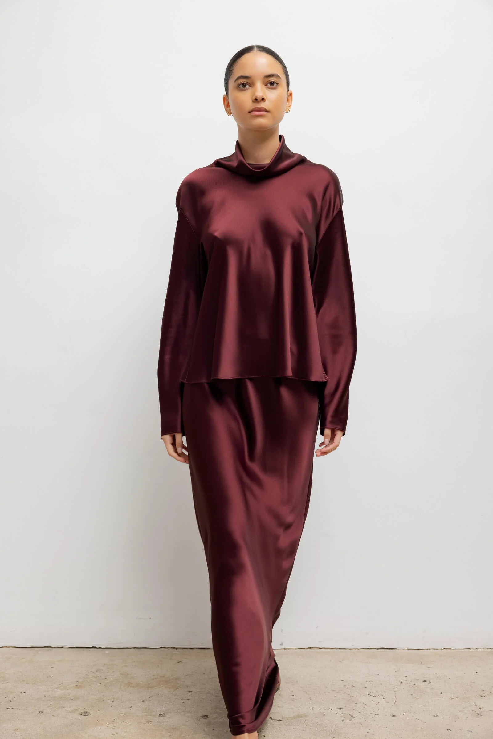 Leset - Barb Long Sleeve Cowl - Image 4