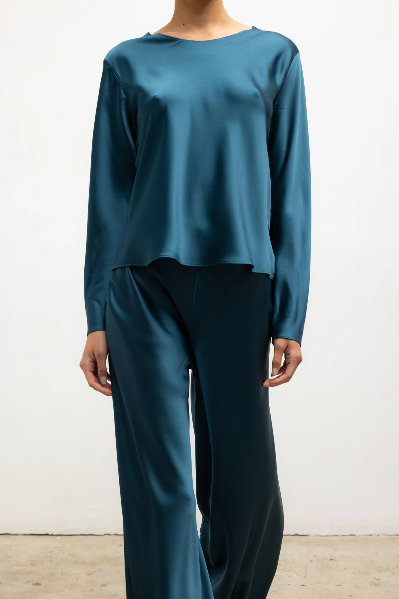 Leset - Barb Long Sleeve Crew - Image 5