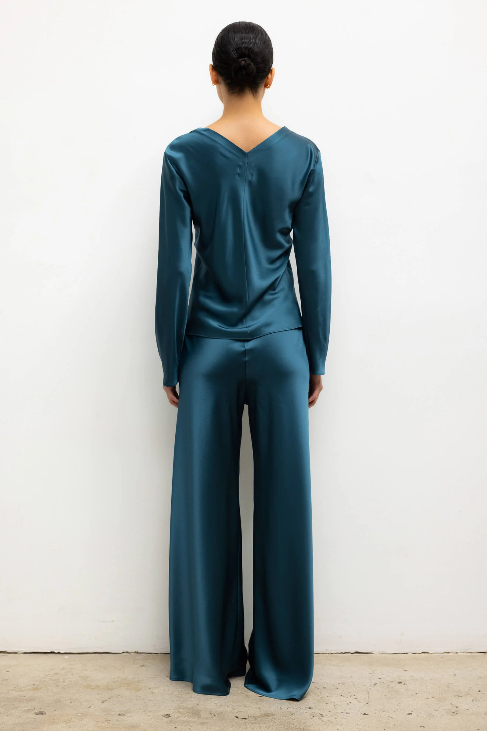 Leset - Barb Long Sleeve Crew - Image 7