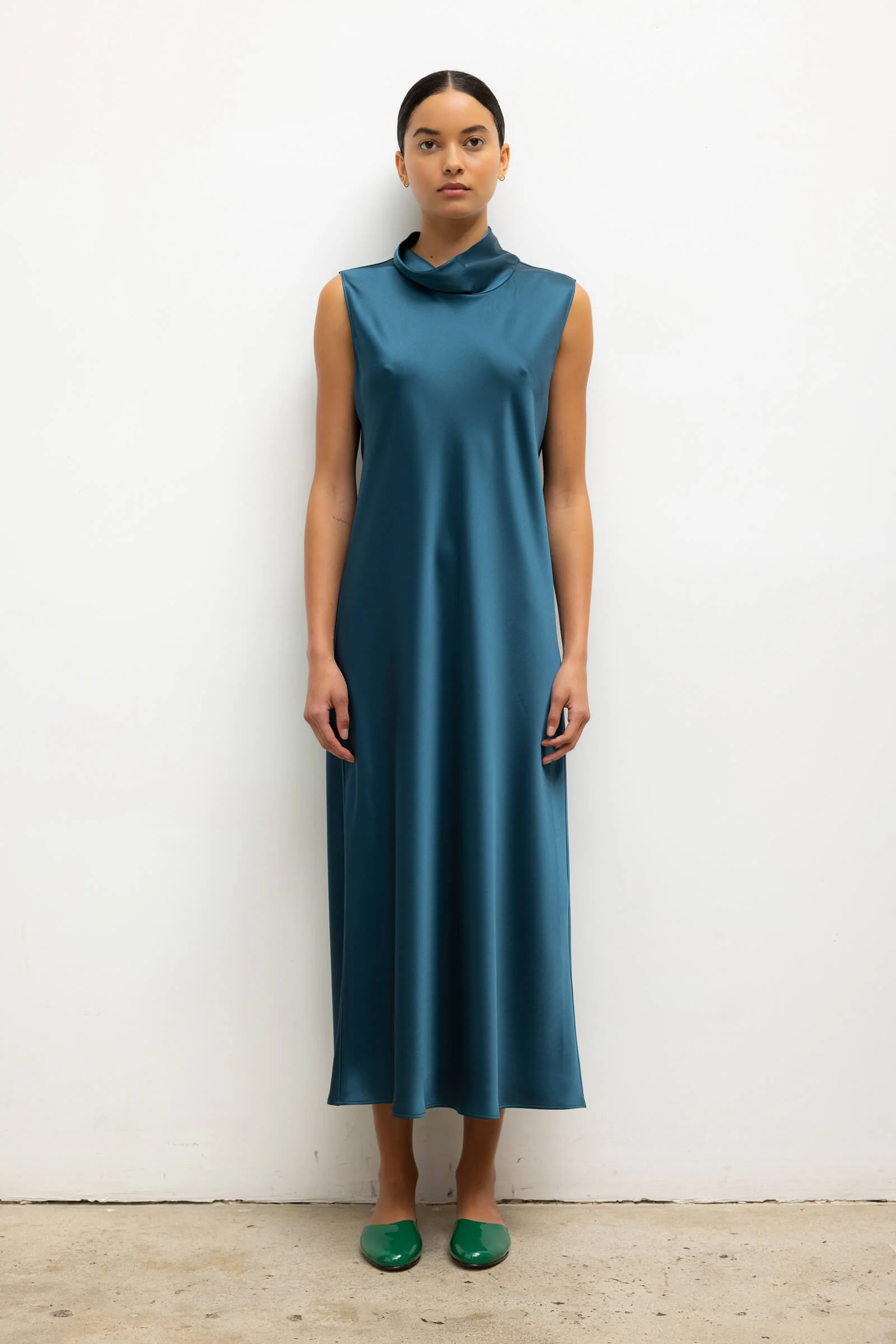 Leset - Barb Mock Neck Sleeveless Dress