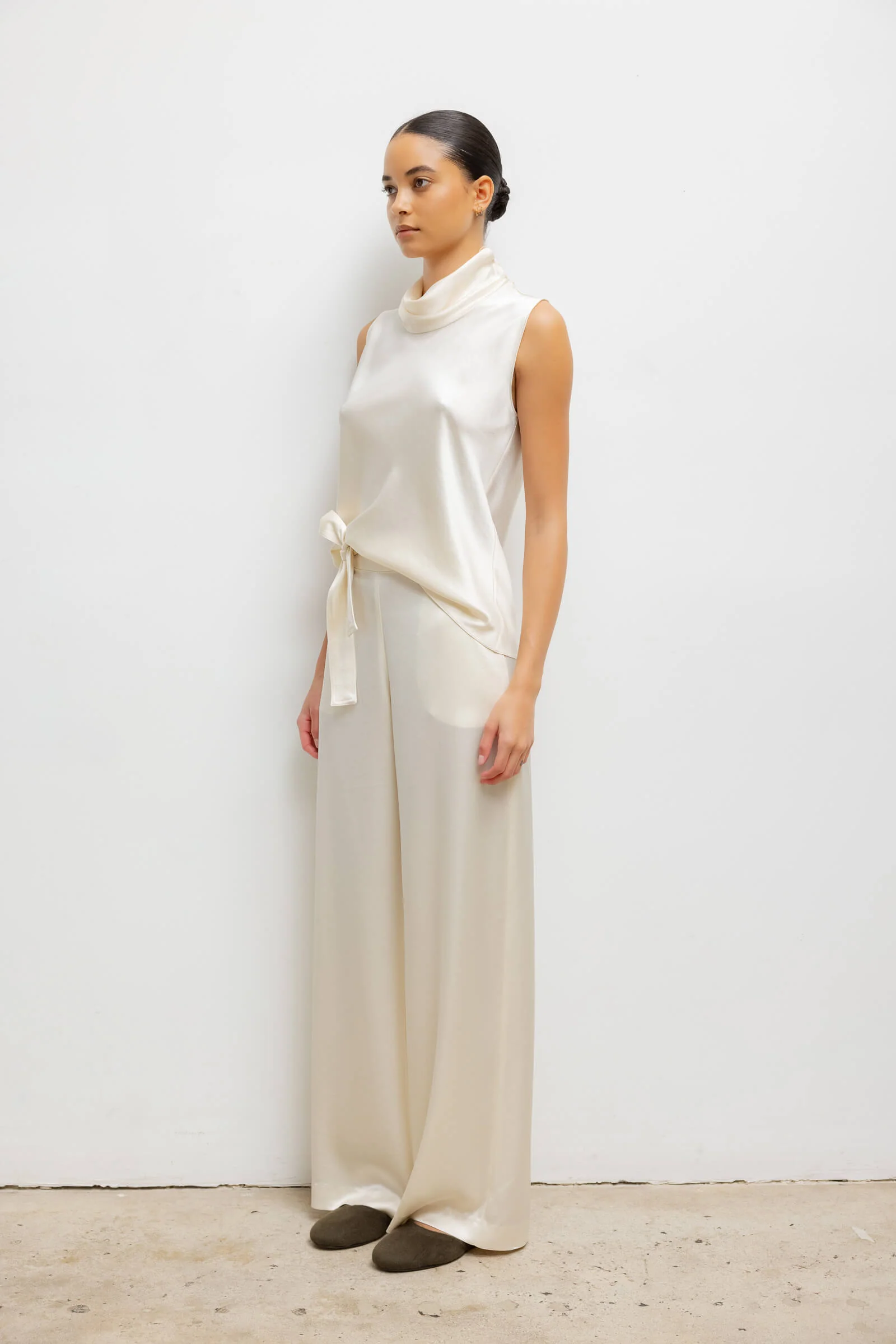 Leset - Barb Sleeveless Cowl Neck - Image 6