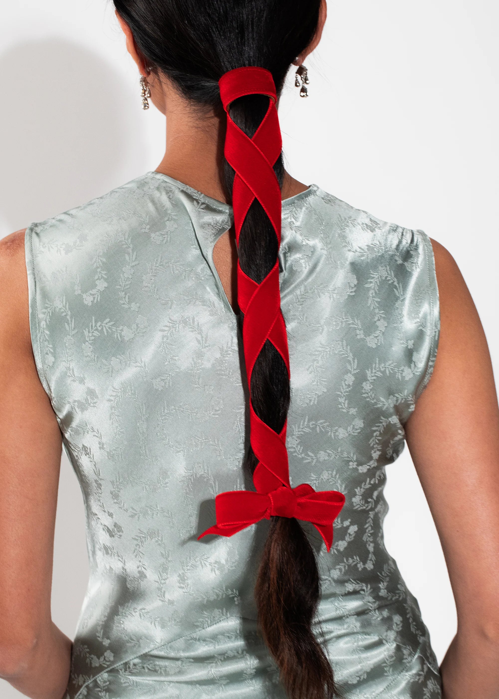 Jennifer Behr - Belle Velvet Ribbon Ponywrap - Image 3