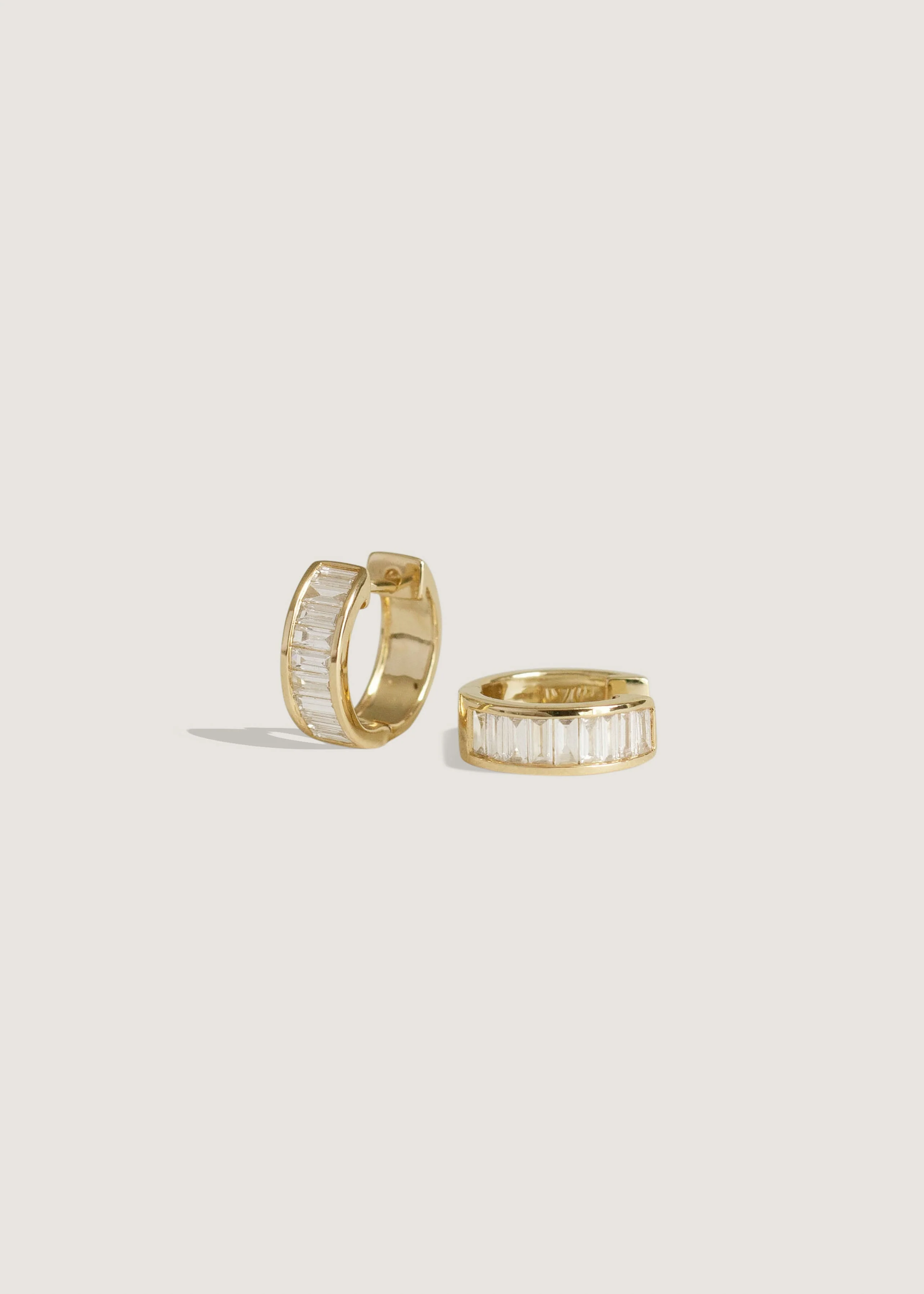 Kinn - Bobbi Baguette Diamond Huggie Earrings - Image 3