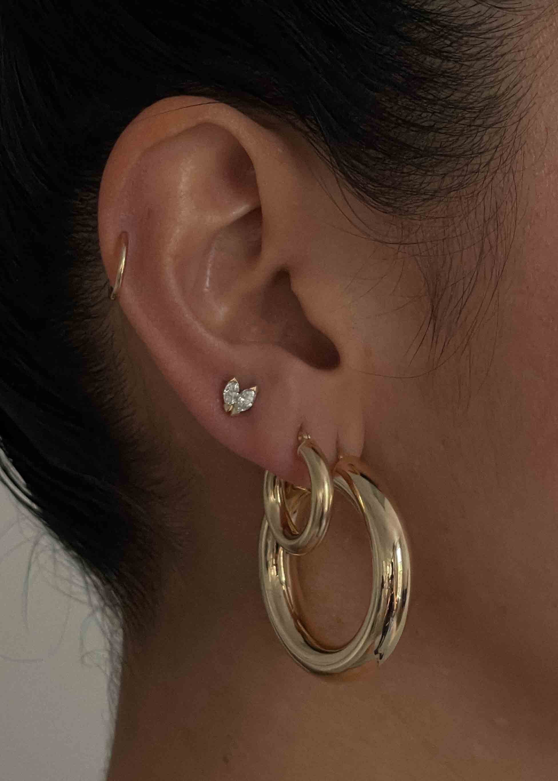 Kinn - Bold Hoop Earrings Large - Image 4