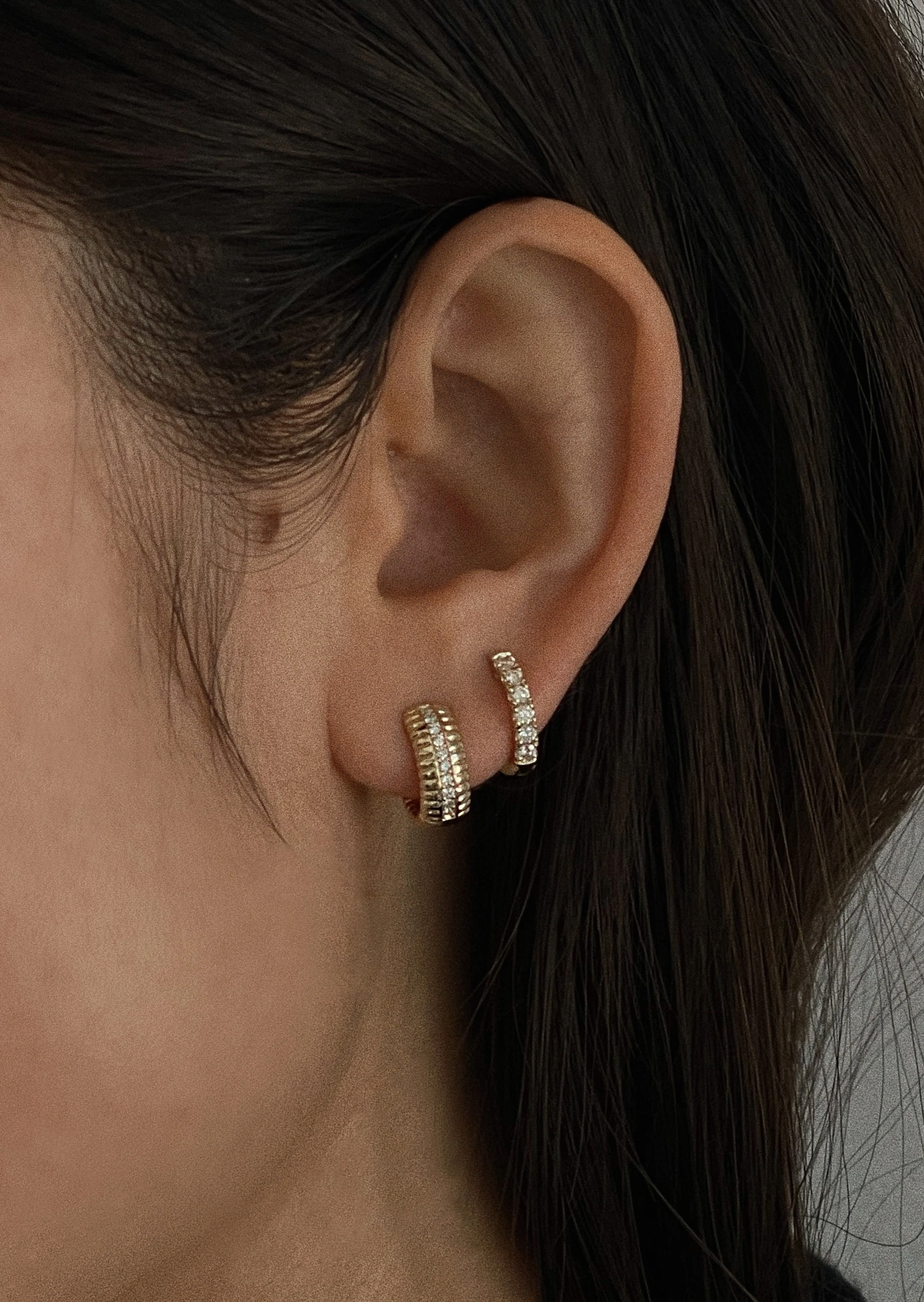 Kinn - Bold Pavé Huggie Earrings Diamond - Image 8