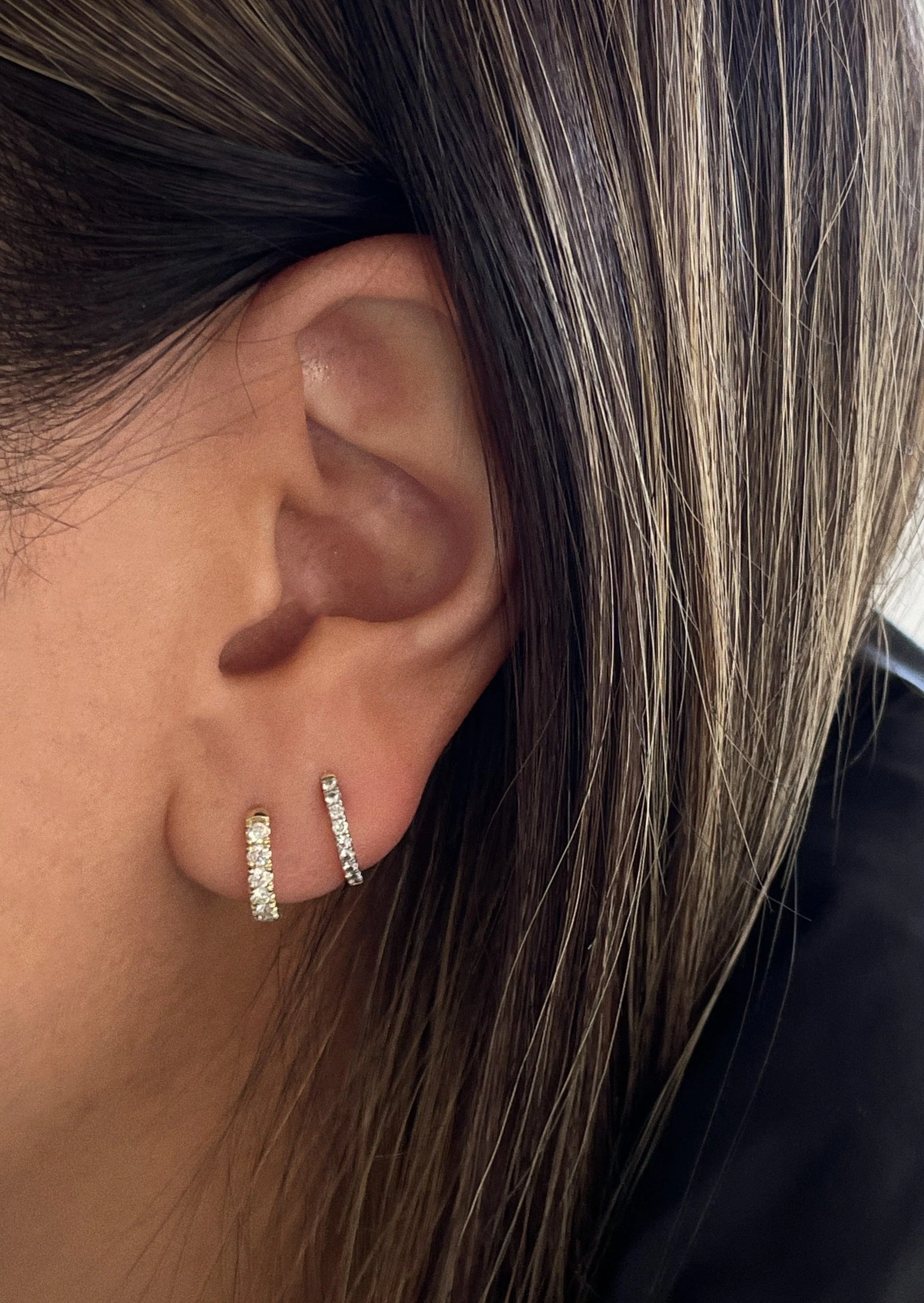 Kinn - Bold Pavé Huggie Earrings Diamond - Image 9