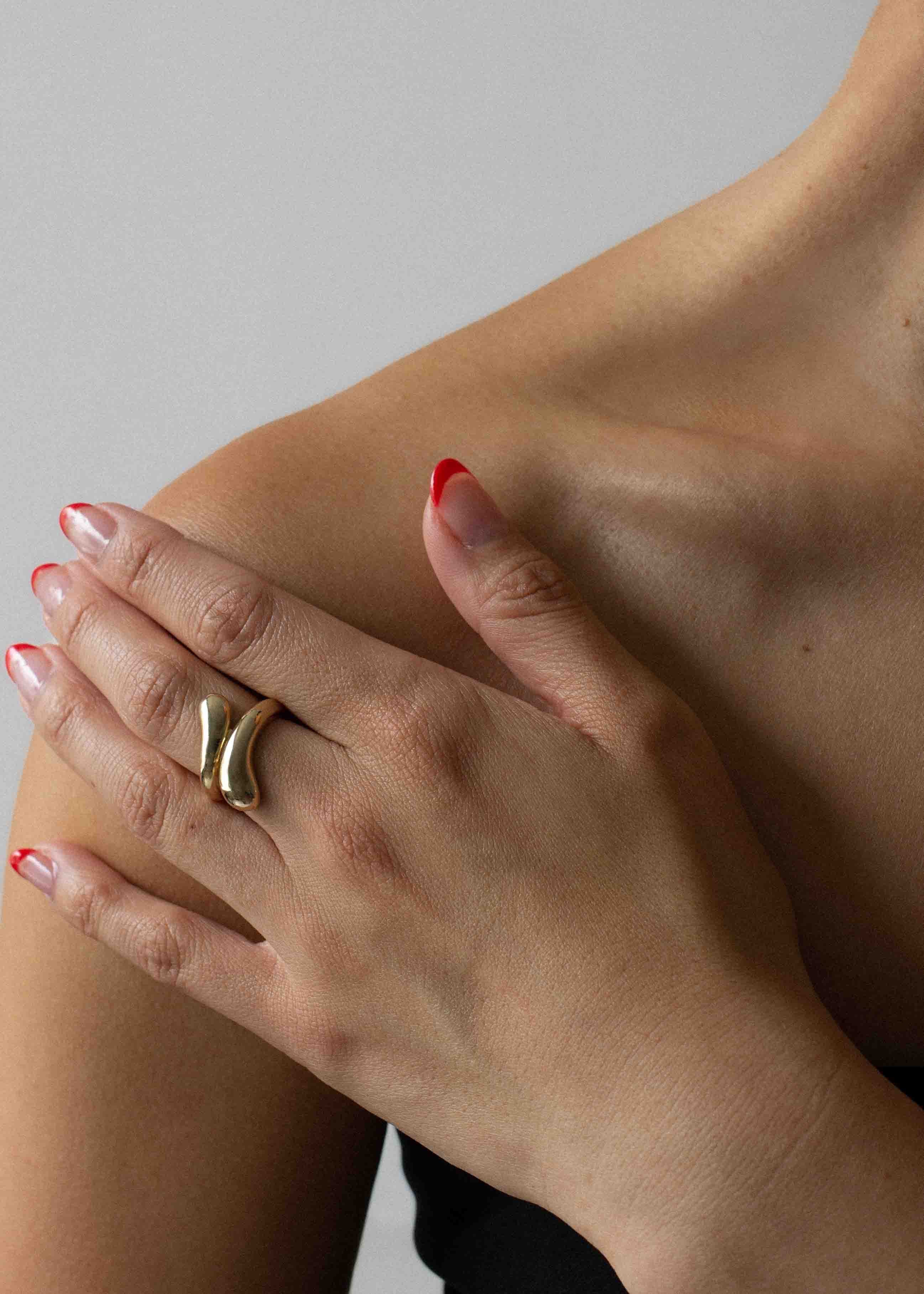 Kinn - Bold Willow Wrap Around Ring Gold - Image 8