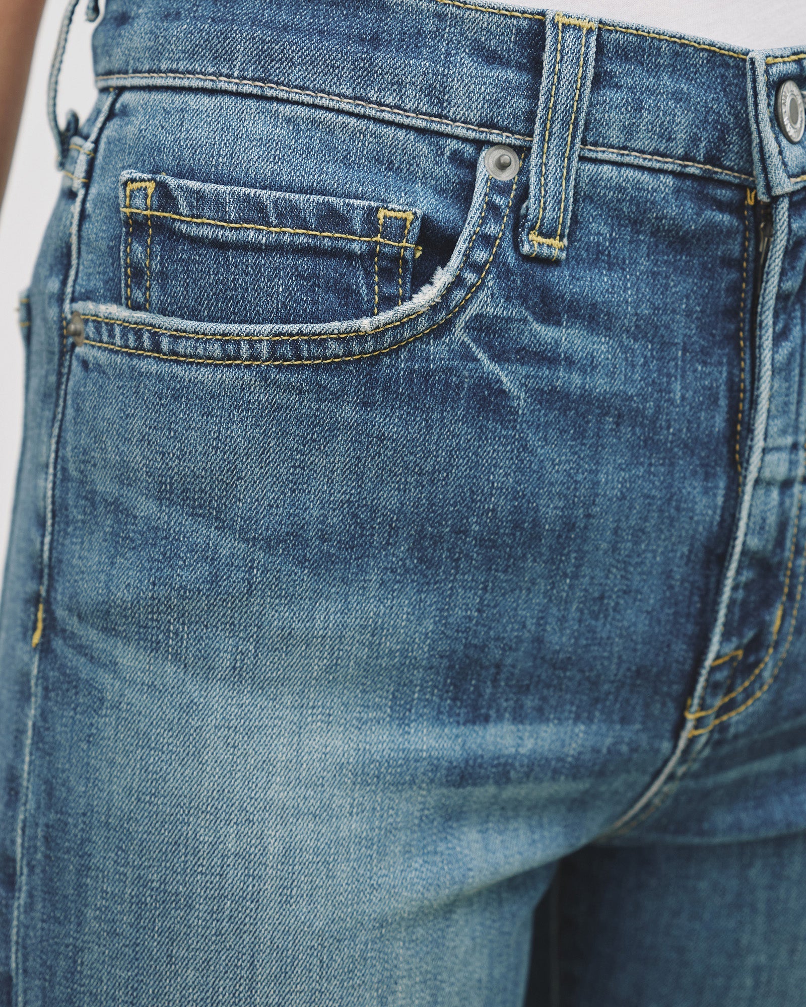Nili Lotan - BOOT CUT JEAN - Image 8
