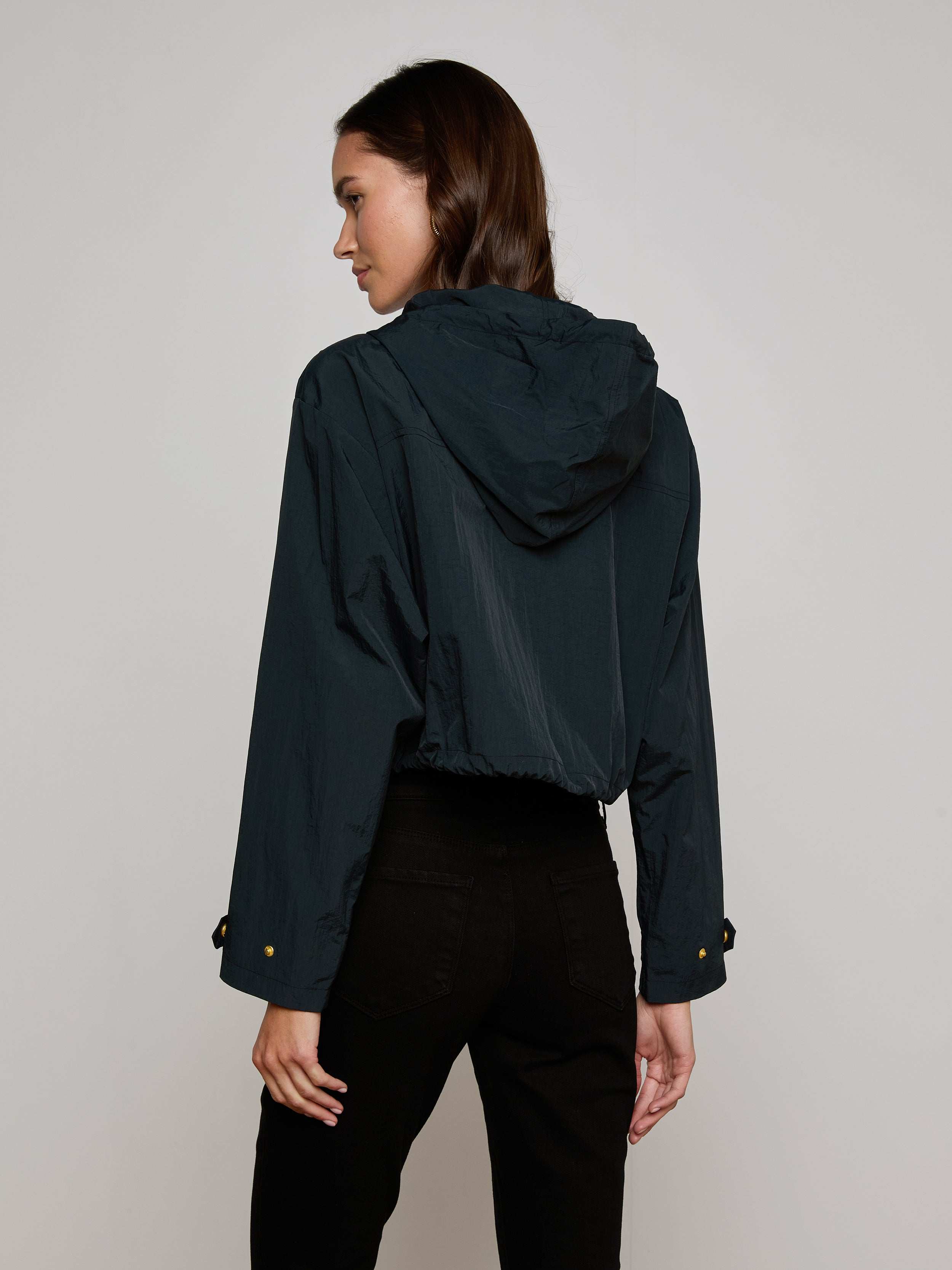 L'AGENCE - Bronwyn Cropped Windbreaker - Image 5