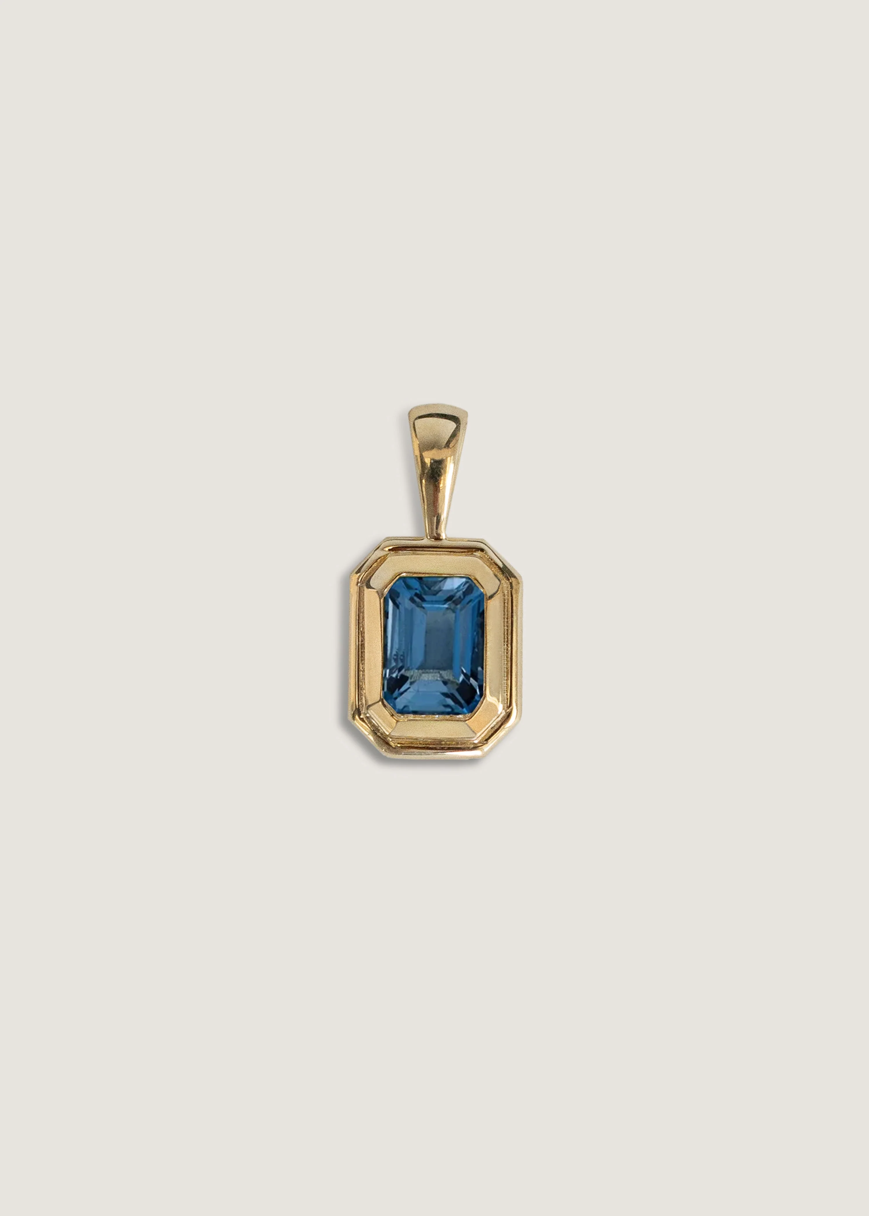 Kinn - Brooklyn Emerald Cut Pendant Blue Sapphire