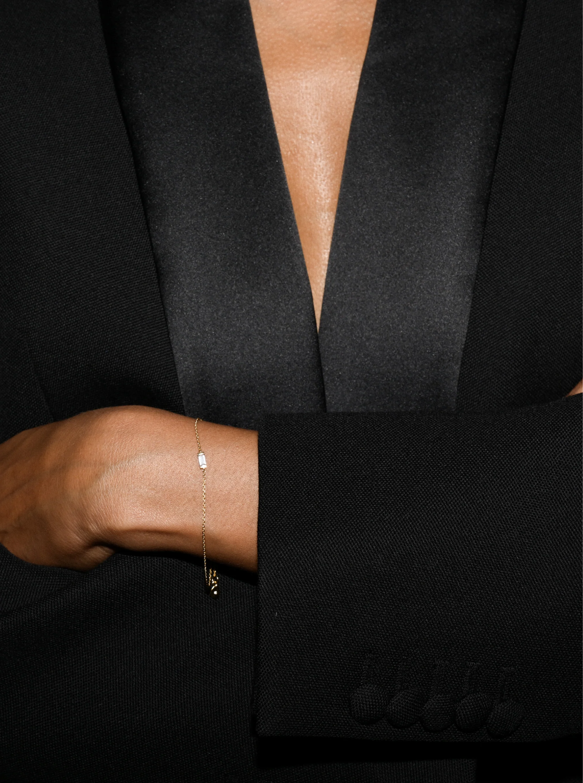 Dorsey - BAGUETTE LAB WHITE SAPPHIRE GOLD CHAIN BRACELET - Image 3