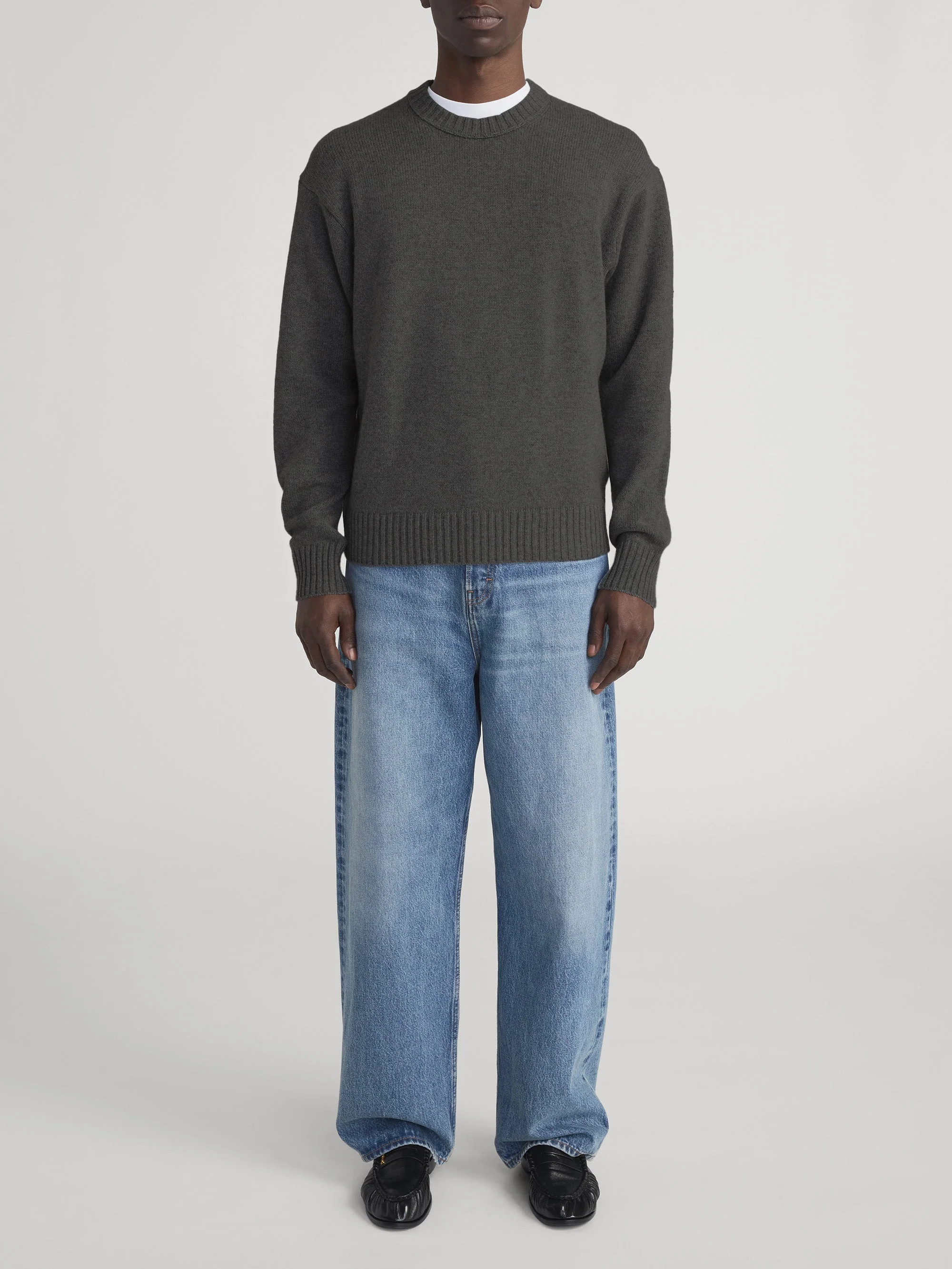 FRAME - Cashmere Crewneck Sweater - Image 2