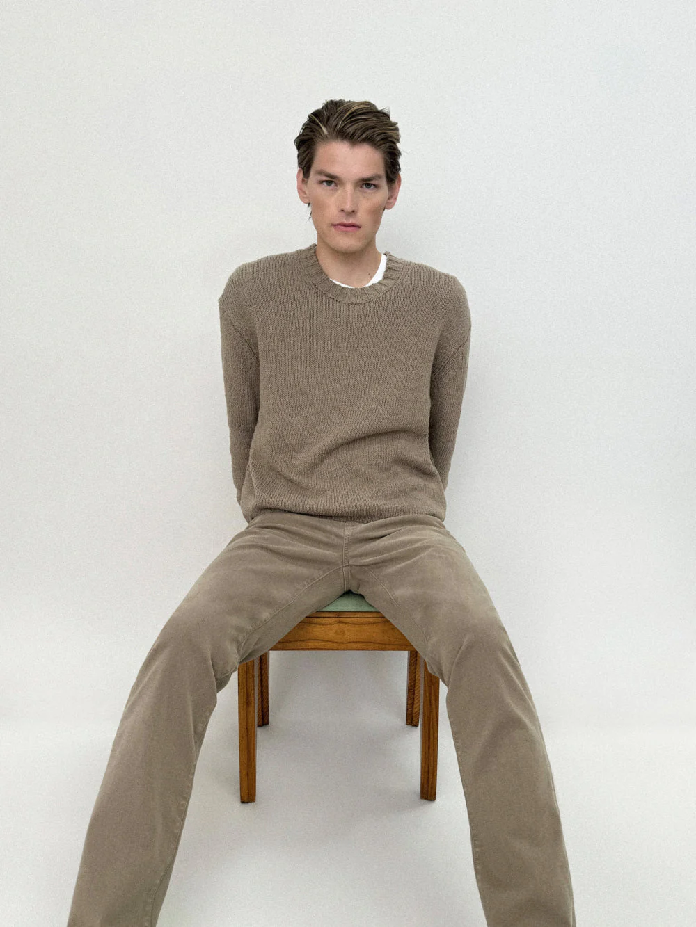 FRAME - Cashmere Crewneck Sweater - Image 6