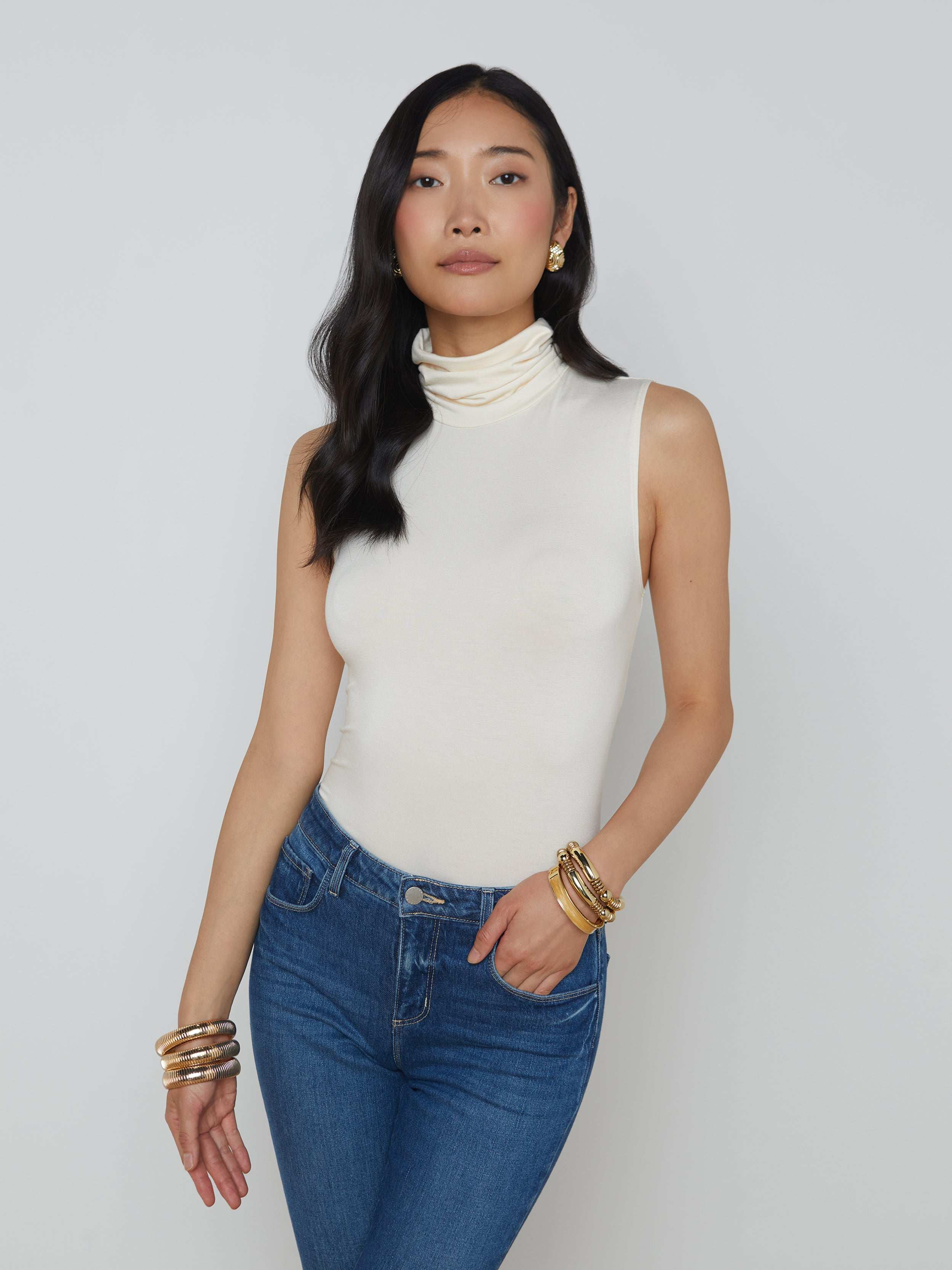 L'AGENCE - Ceci Sleeveless Turtleneck - Image 7