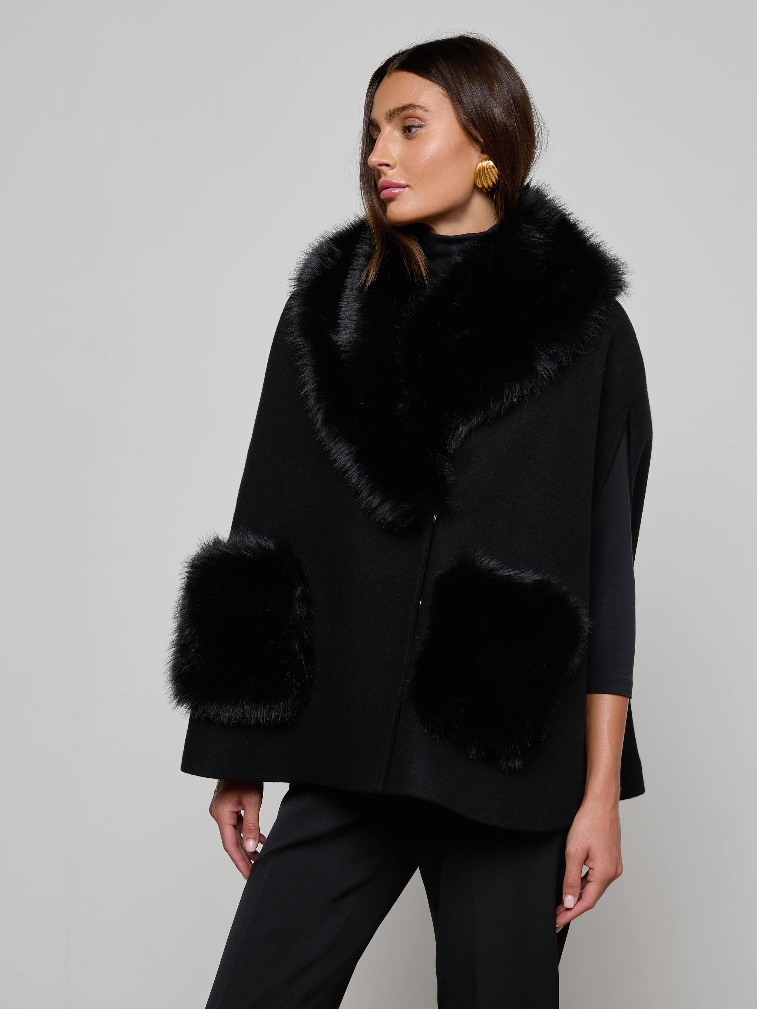 L'AGENCE - Chana Faux Fur Cape - Image 8