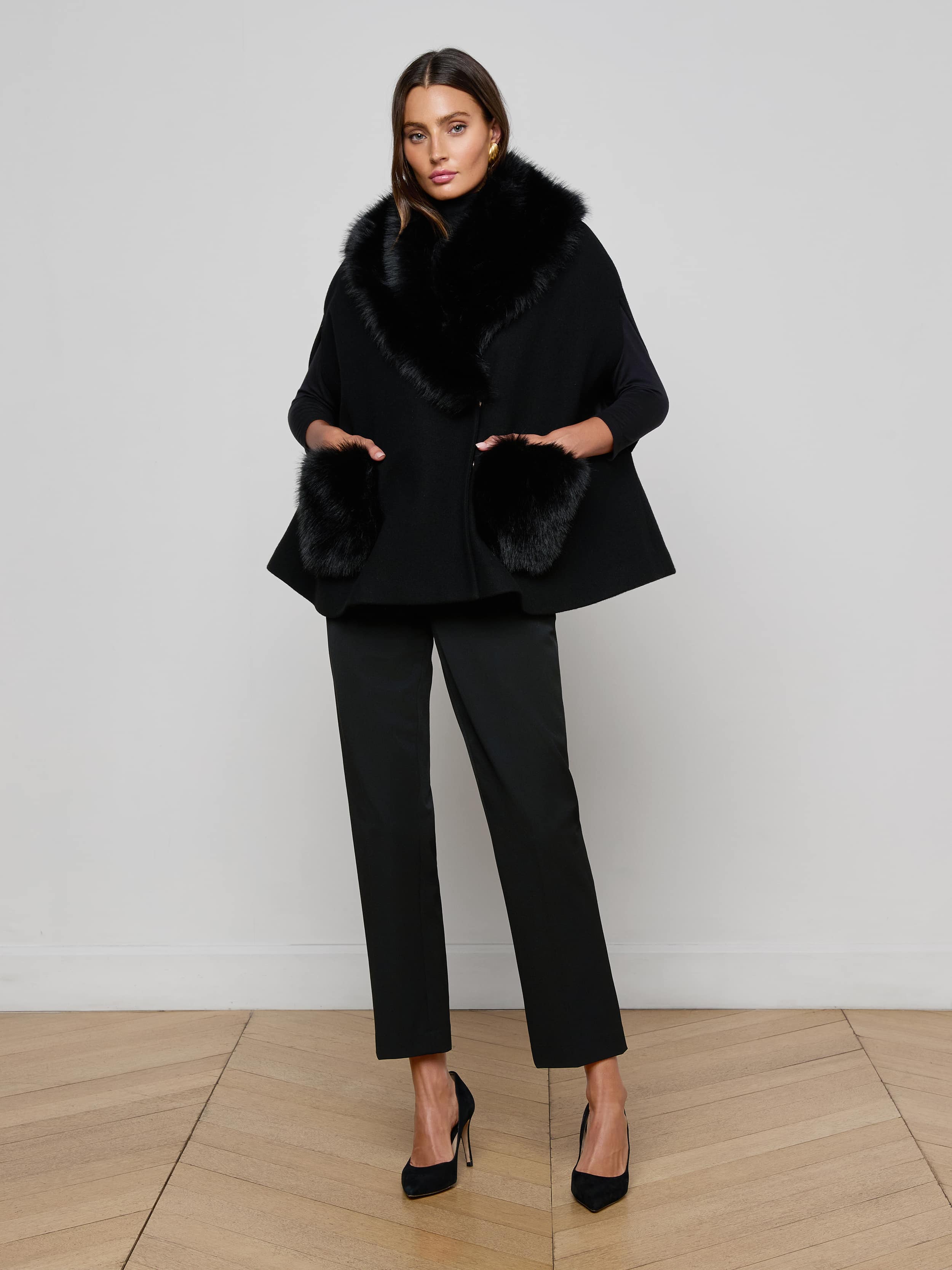 L'AGENCE - Chana Faux Fur Cape - Image 9