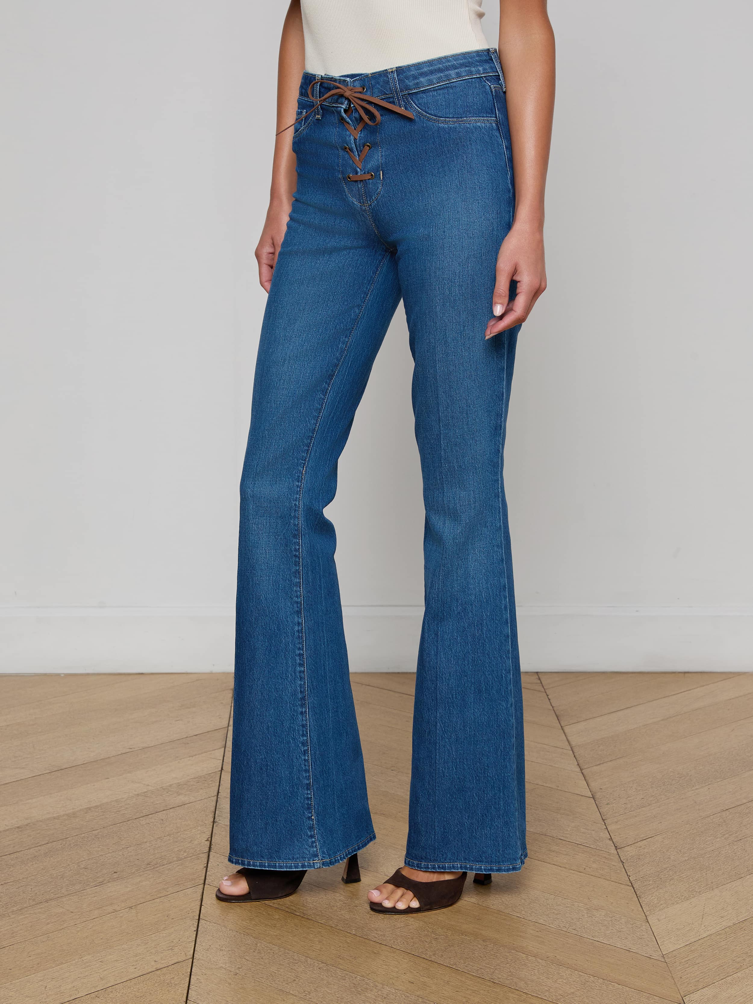 L'AGENCE - Charis Lace - Up Jean - Image 10