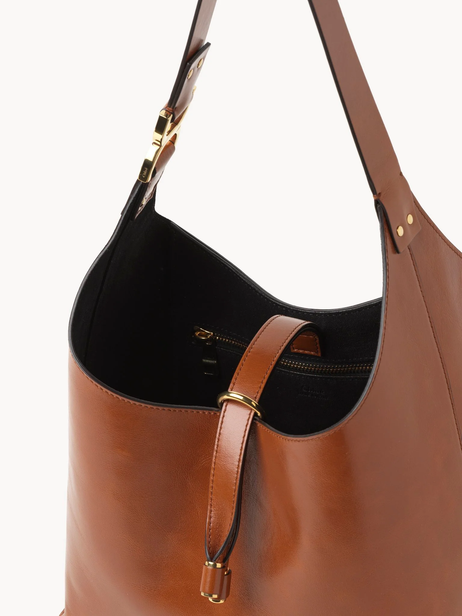Chloé - Small Marcie hobo bag in shiny leather - Image 7