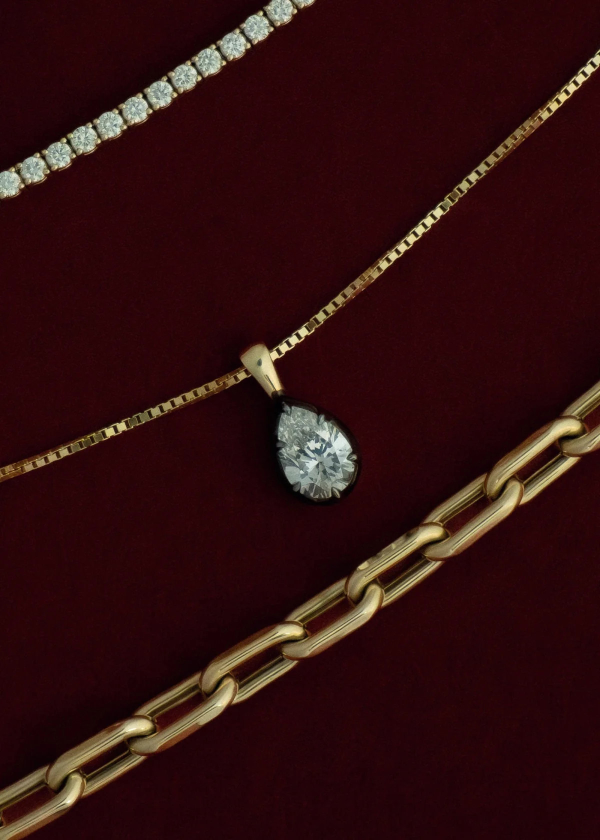 Kinn - Clara Black Rhodium Pear Pendant Necklace - Image 3