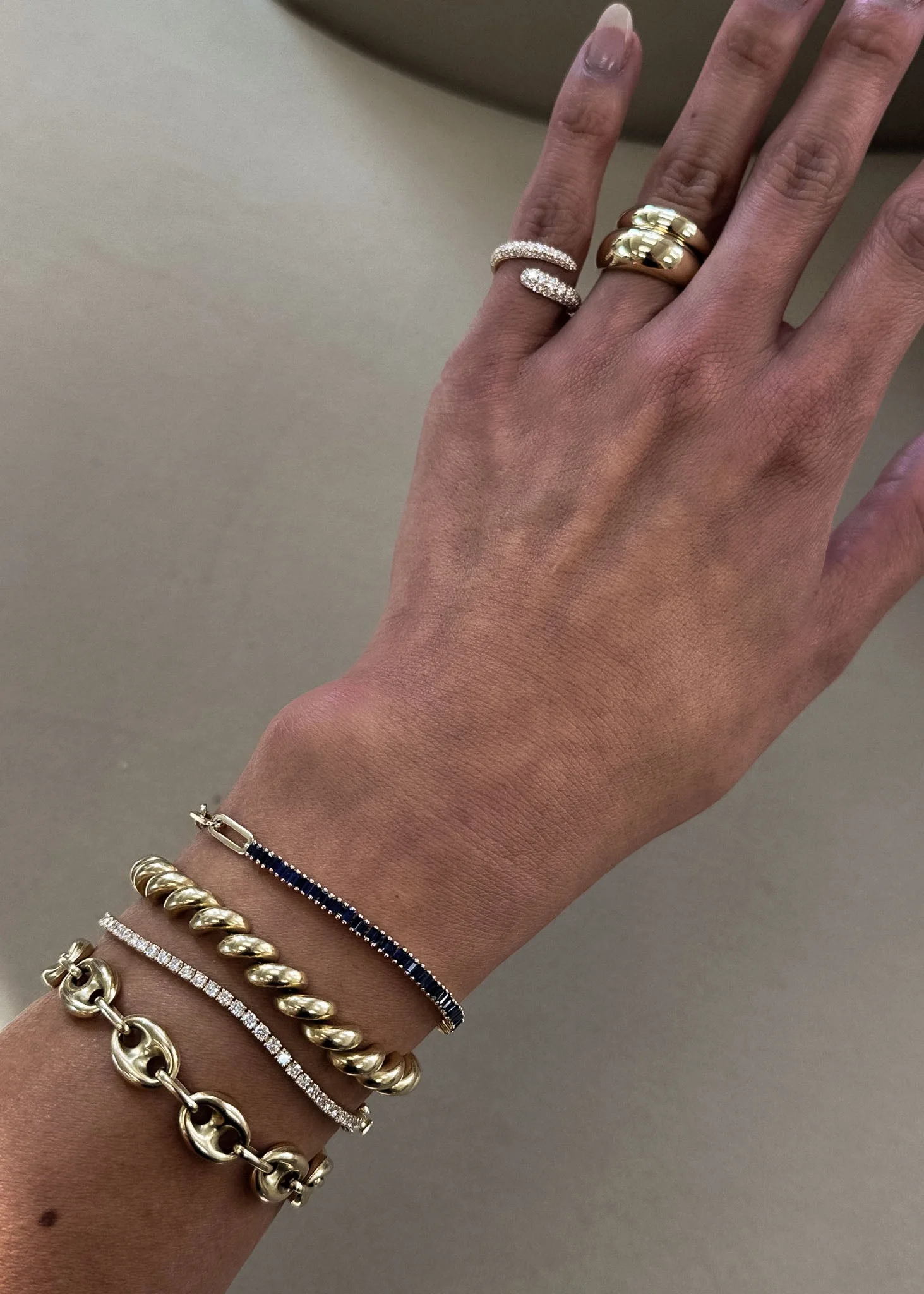 Kinn - Classic & Bold Hollow Dome Ring Stack - Image 6