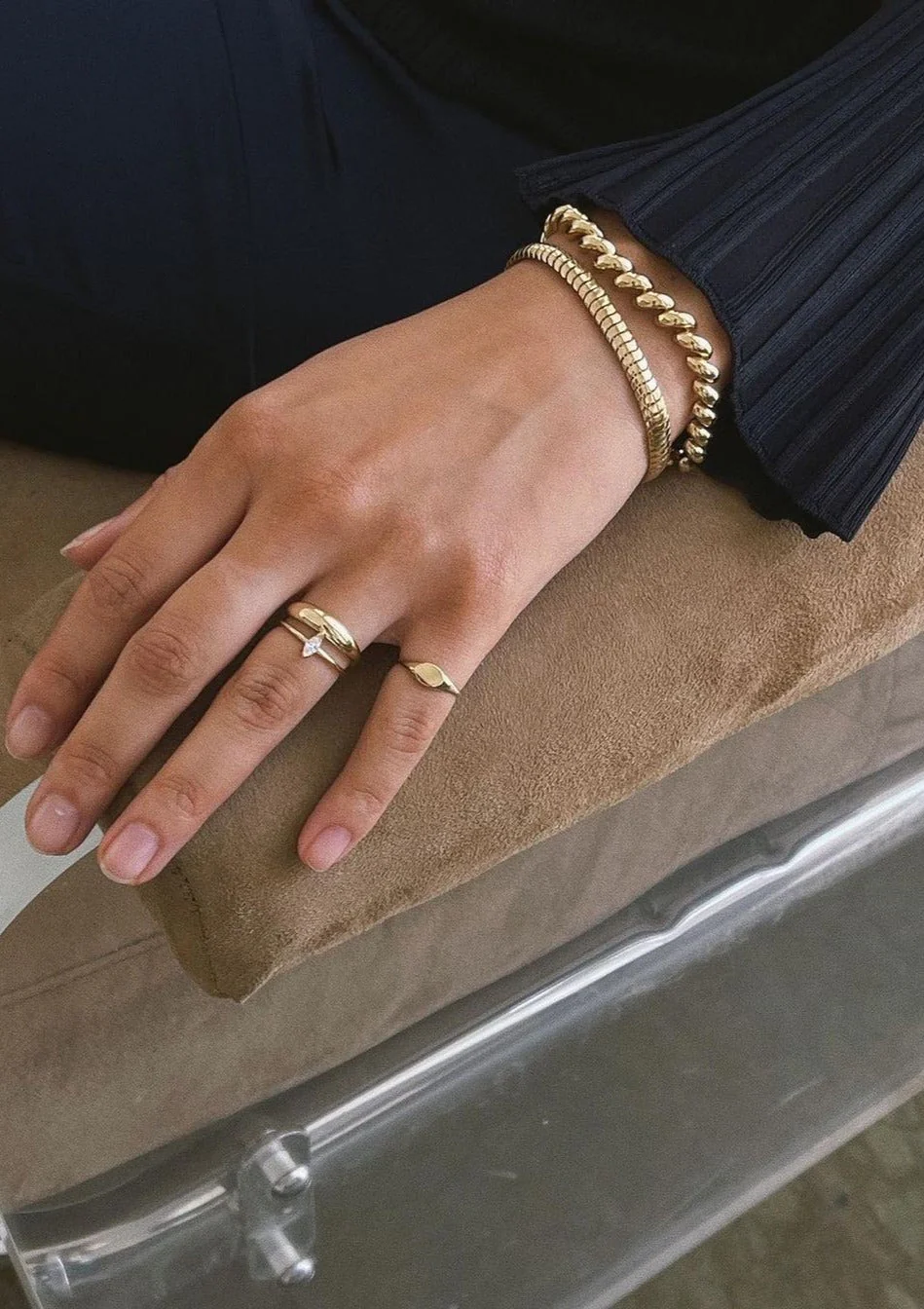 Kinn - Classic Hollow Dome & Marquise Diamond Ring Stack - Image 5