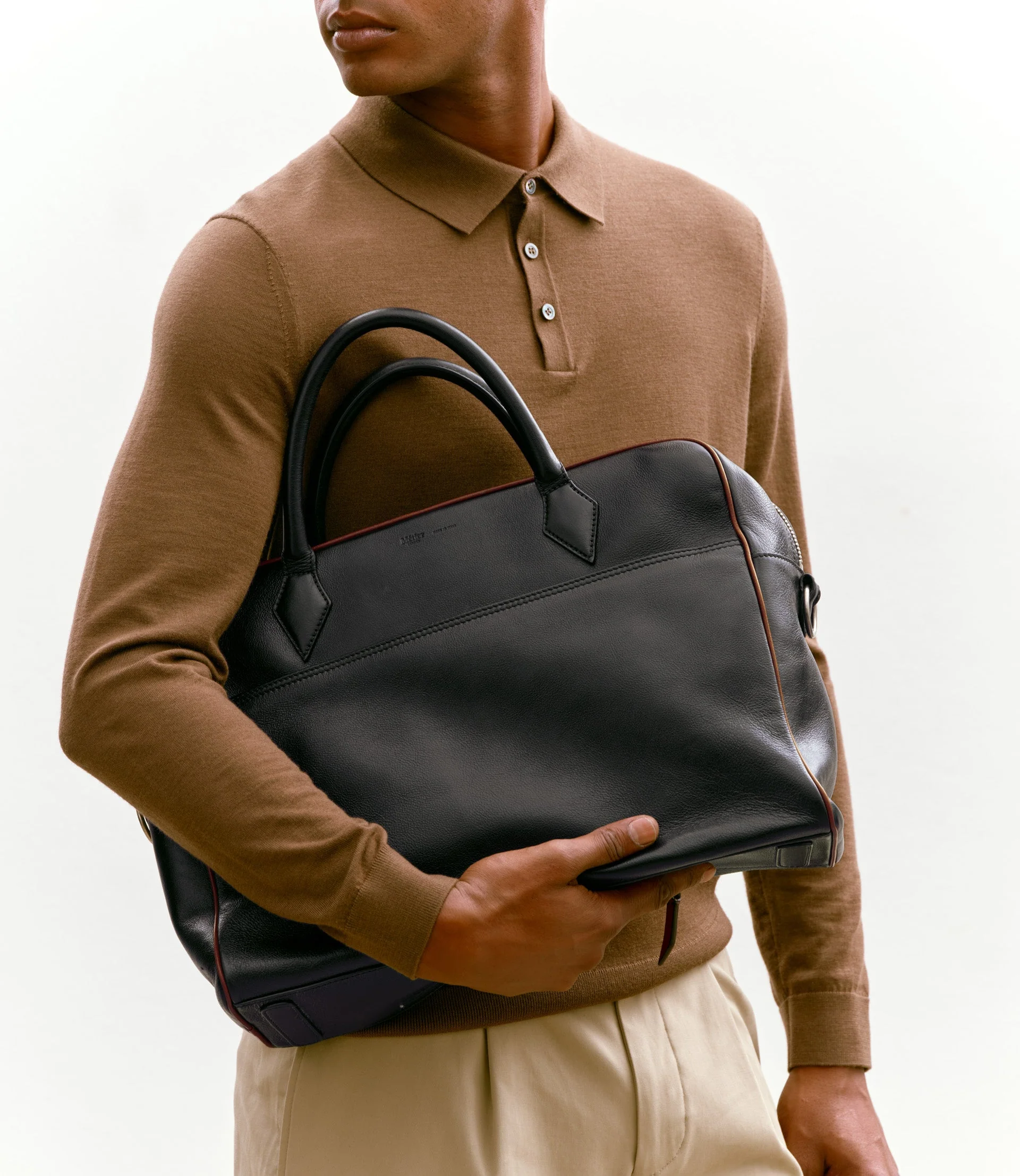 Metier - Closer All Day Elvis Black with Buffalo Cognac - Image 5