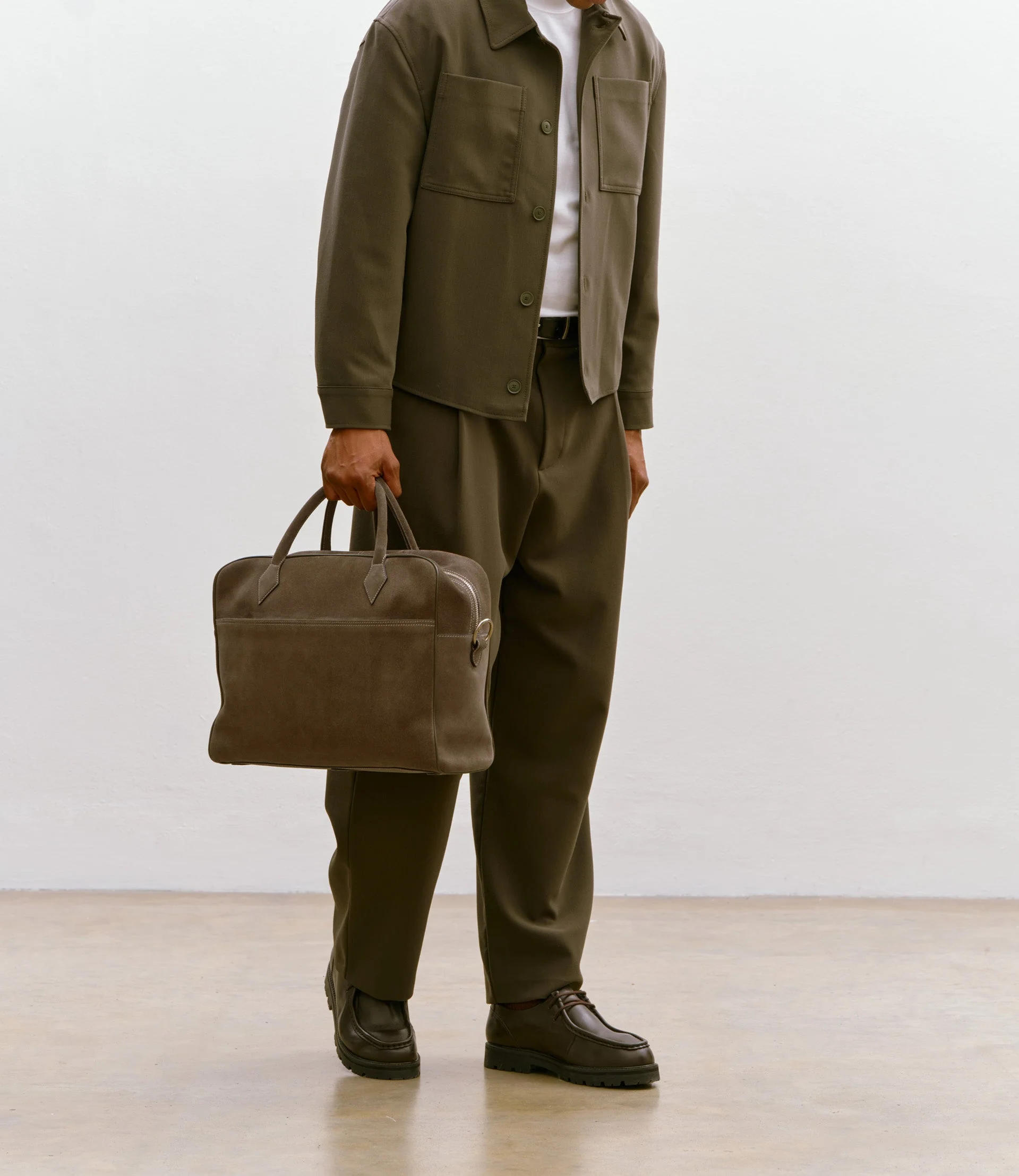 Metier - Closer All Day Suede Khaki - Image 5