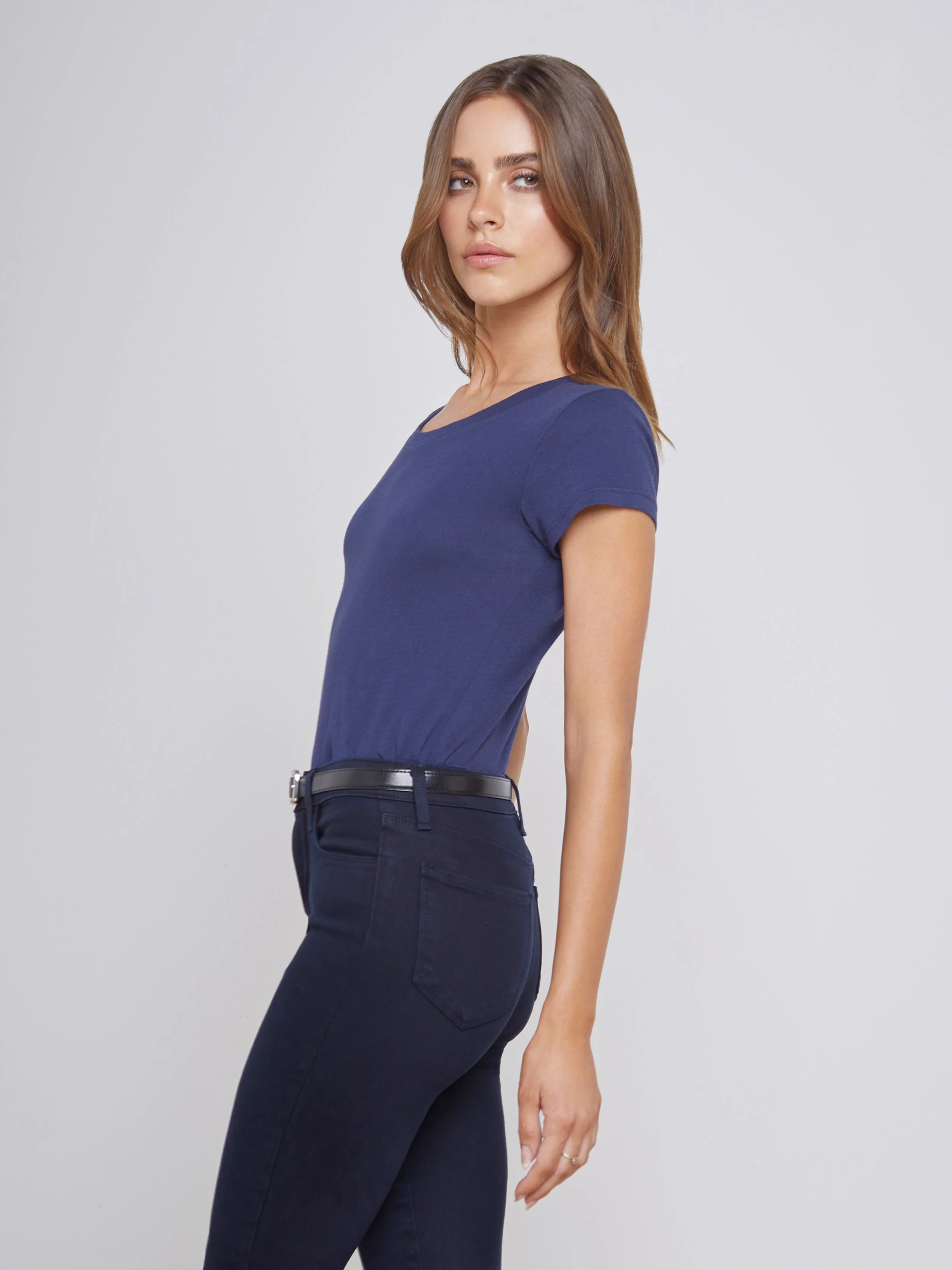 L'AGENCE - Cory Cotton Scoopneck Tee - Image 3