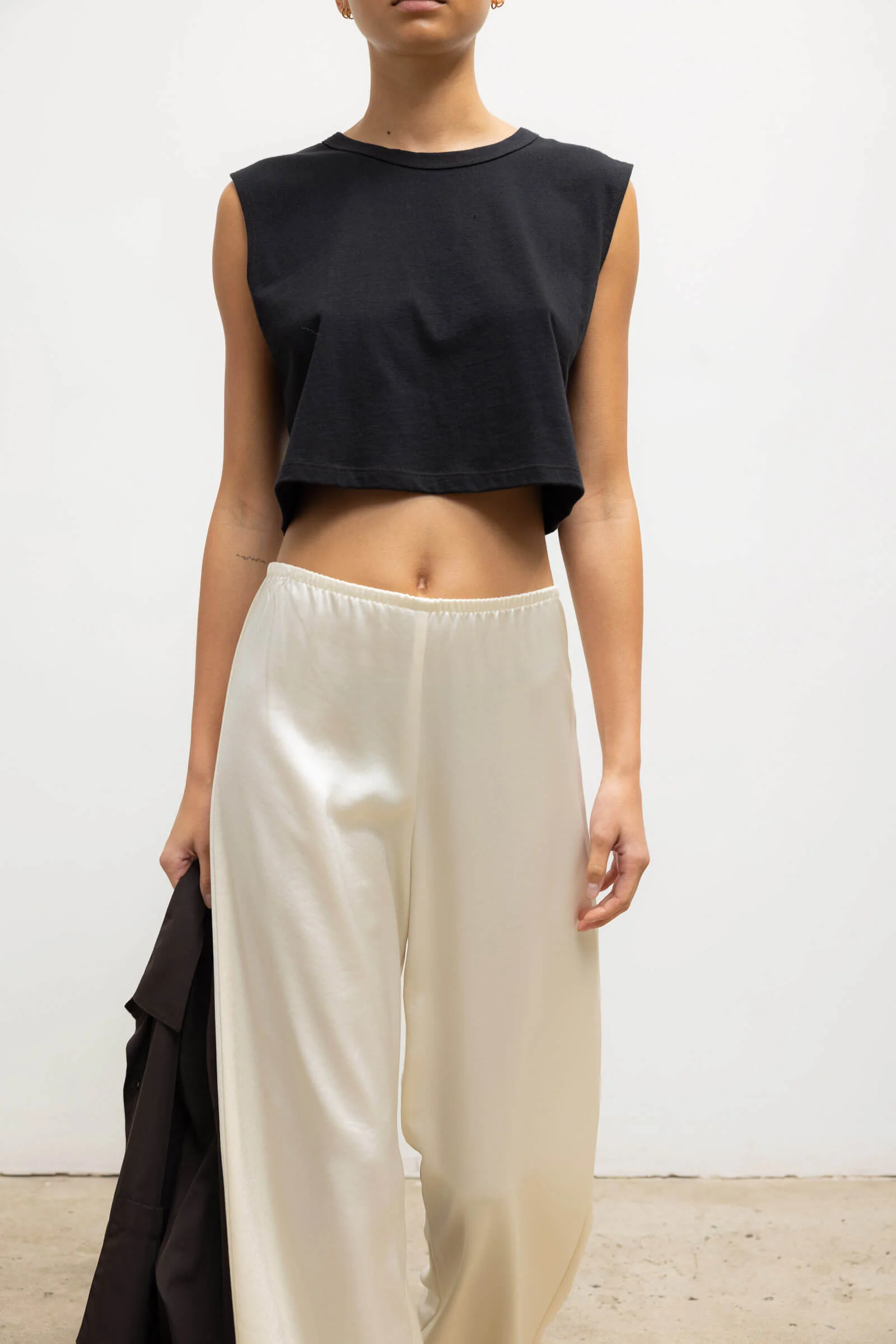 Leset - Crop Sleeveless Margo - Image 5