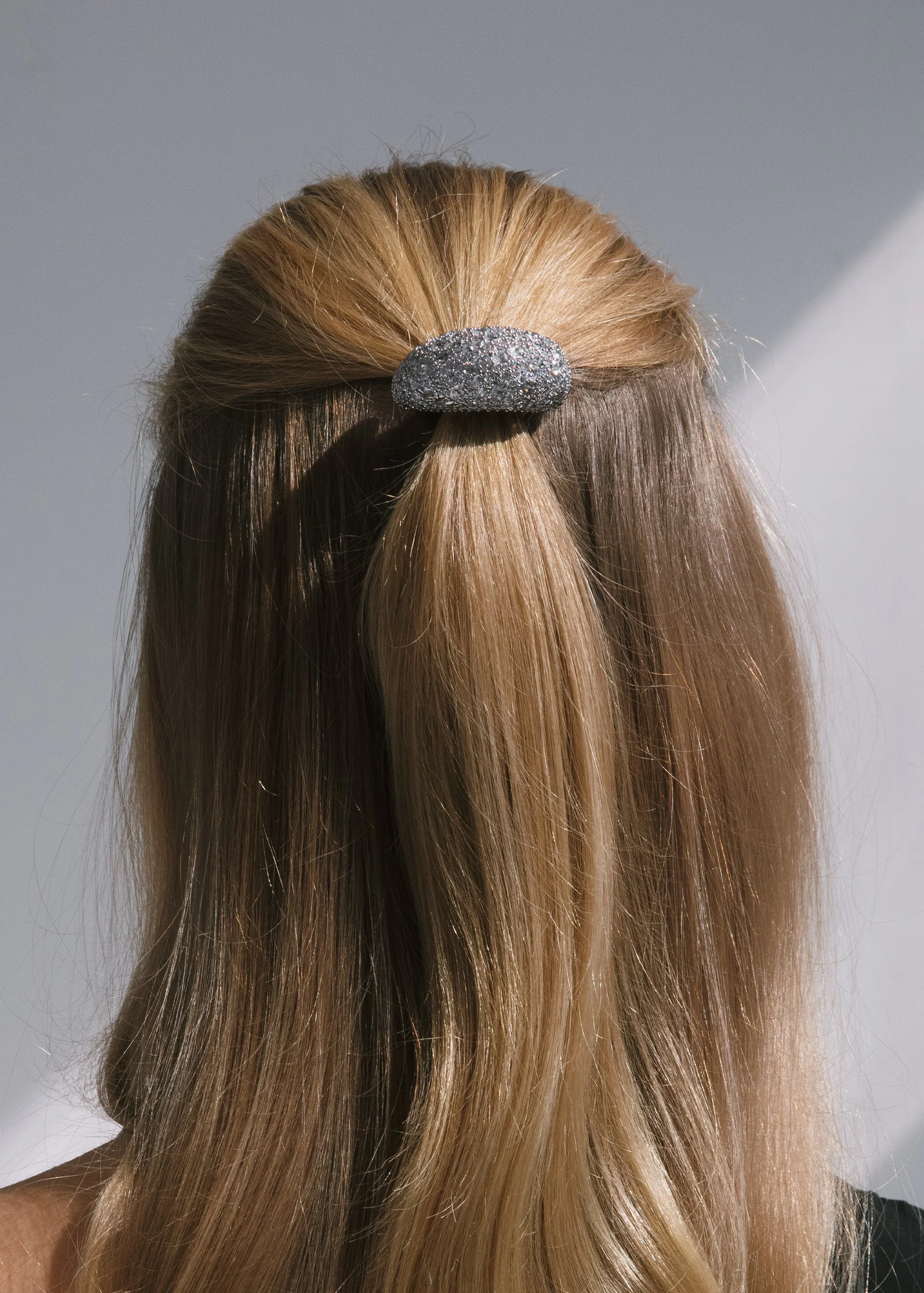 Jennifer Behr - Czarina Ponywrap - Image 4
