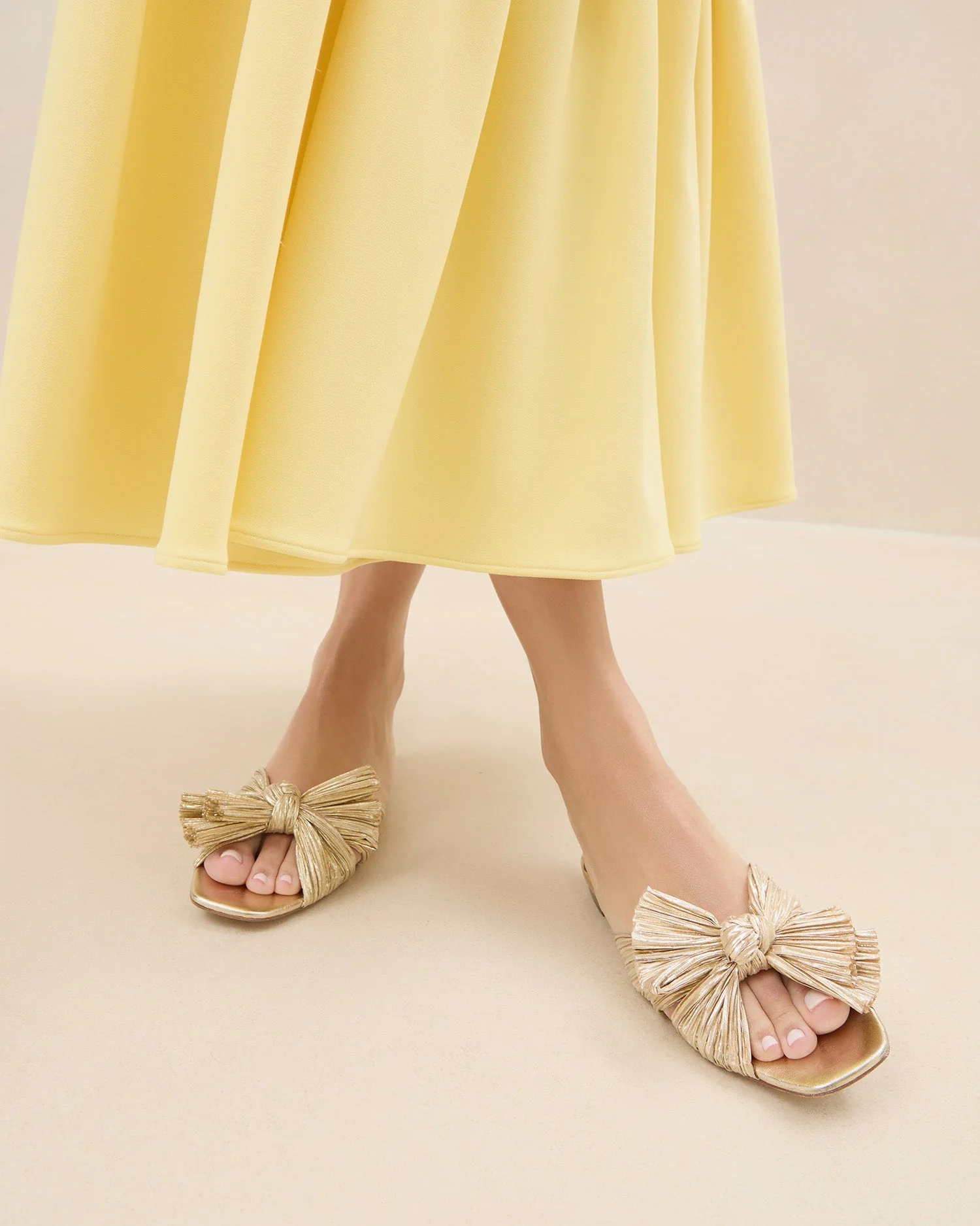Loeffler Randall - Daphne Gold Bow Slide Sandal - Image 2