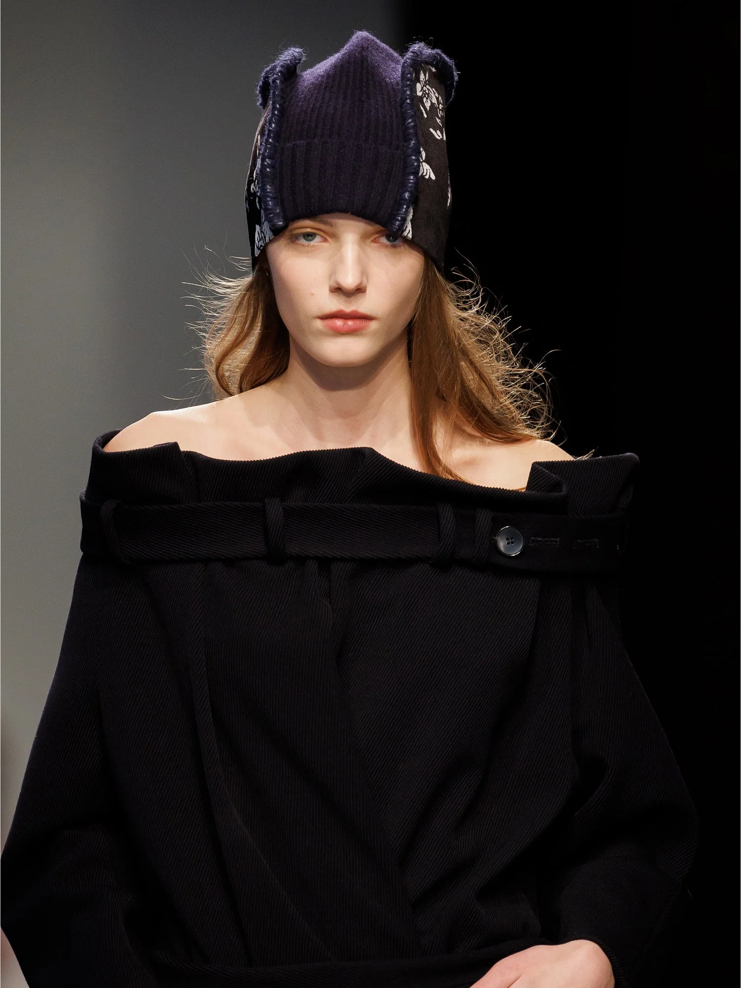 Christopher Esber - Deconstruct Upholstery Beanie - Image 3