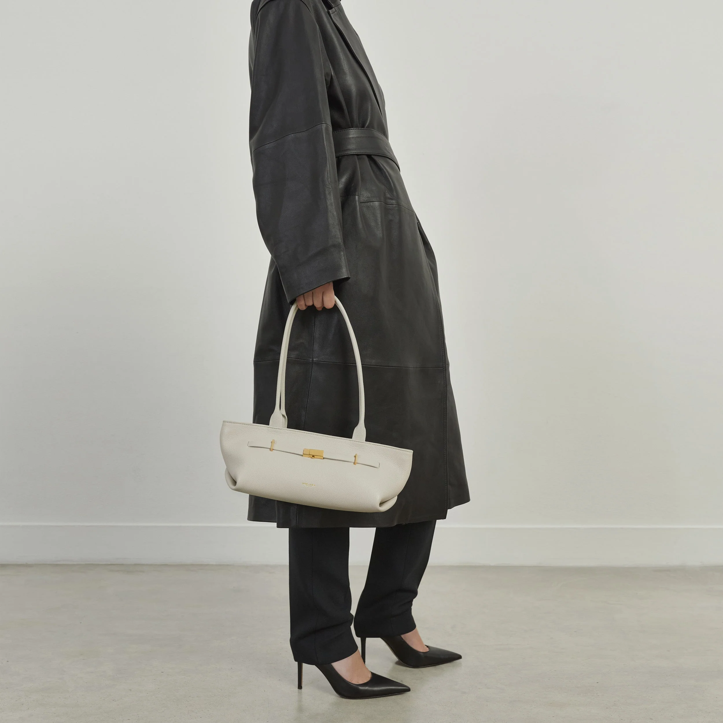Demellier London - The New York Shoulder - Image 8