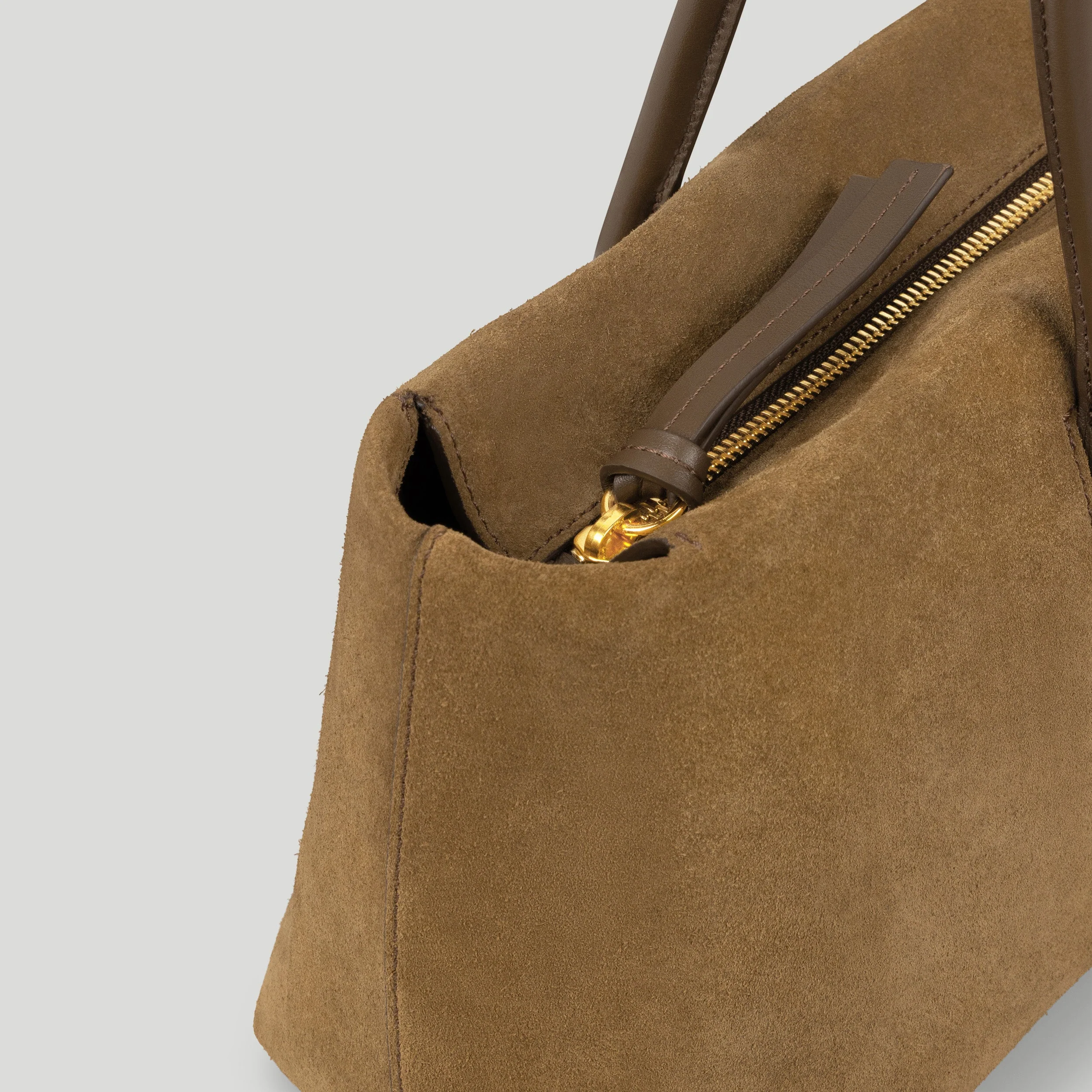 Demellier London - The Stockholm Shoulder - Image 4