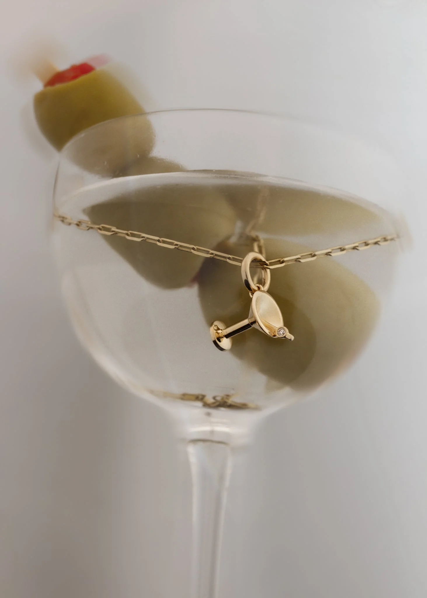 Kinn - Dirty Martini Charm - Image 2