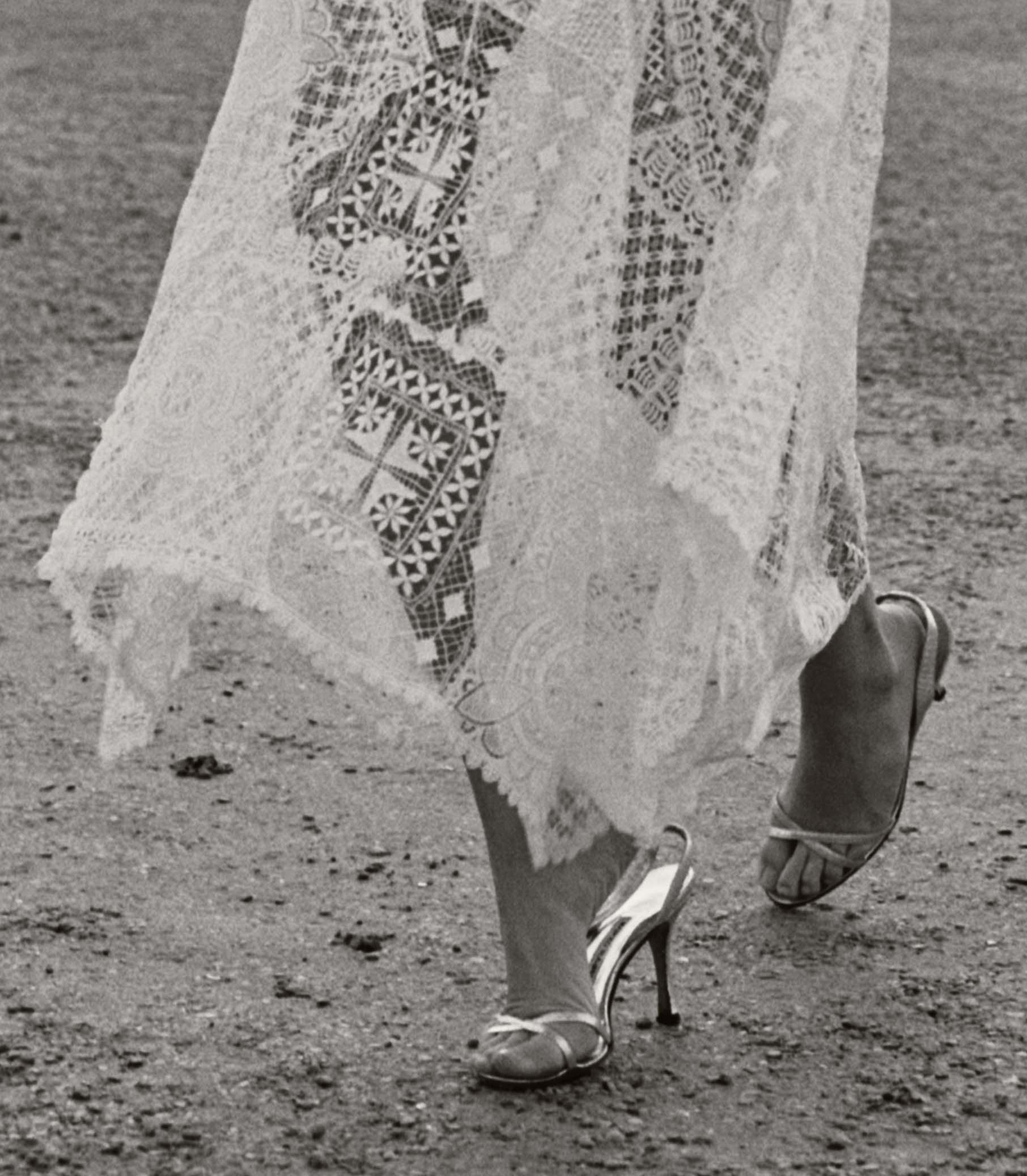 DOEN - HANDKERCHIEF ANNIVERSARY DRESS - Image 3