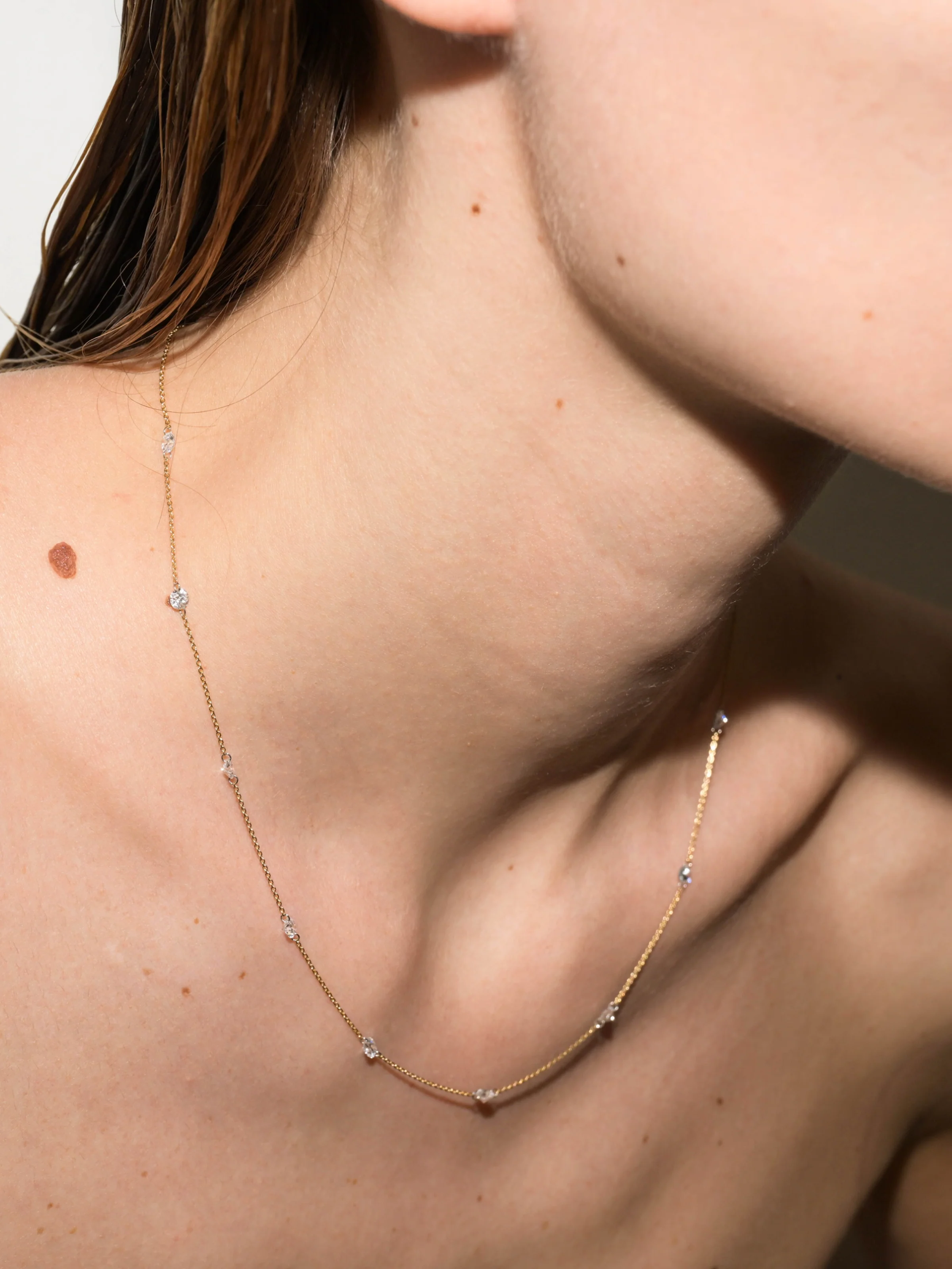 Dorsey - 14K ROUND - CUT FLOATING NECKLACE IN LAB DIAMOND, 14K YELLOW GOLD - Image 3
